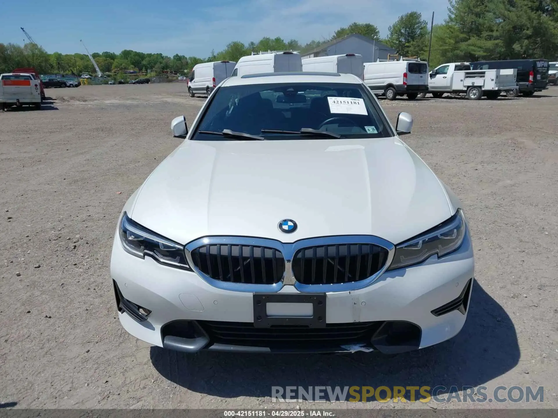 12 fotografías del automóvil dañado 3MW5R7J08M8B64656 BMW 330I 2021
