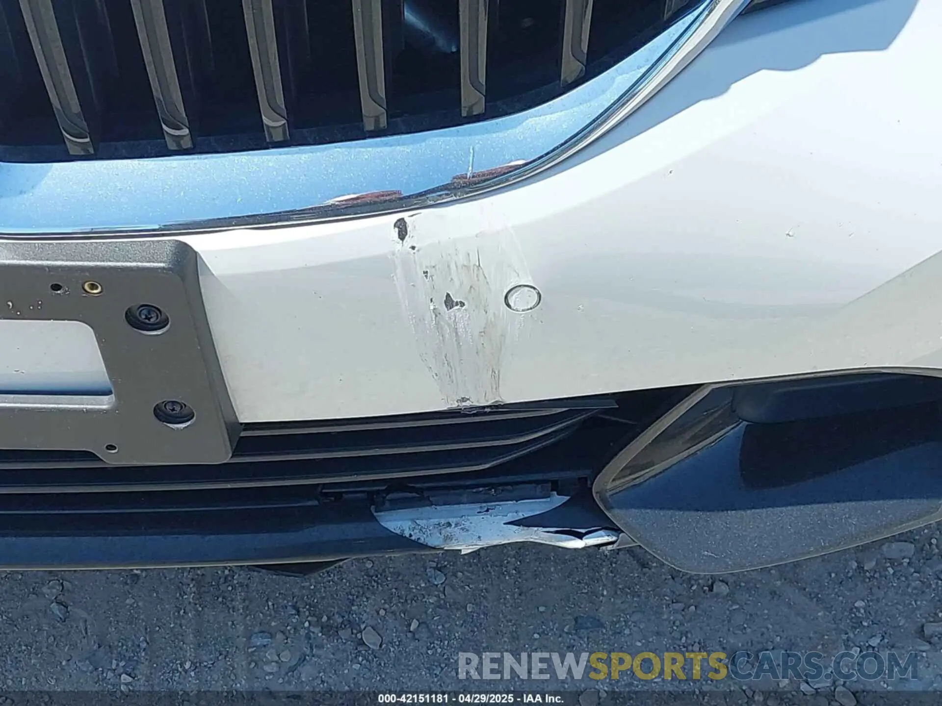 18 fotografías del automóvil dañado 3MW5R7J08M8B64656 BMW 330I 2021
