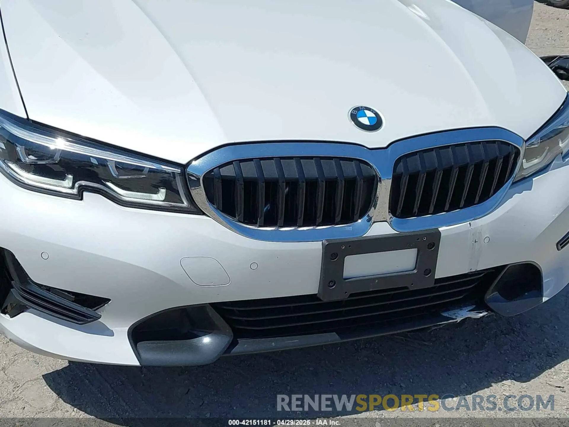 6 fotografías del automóvil dañado 3MW5R7J08M8B64656 BMW 330I 2021