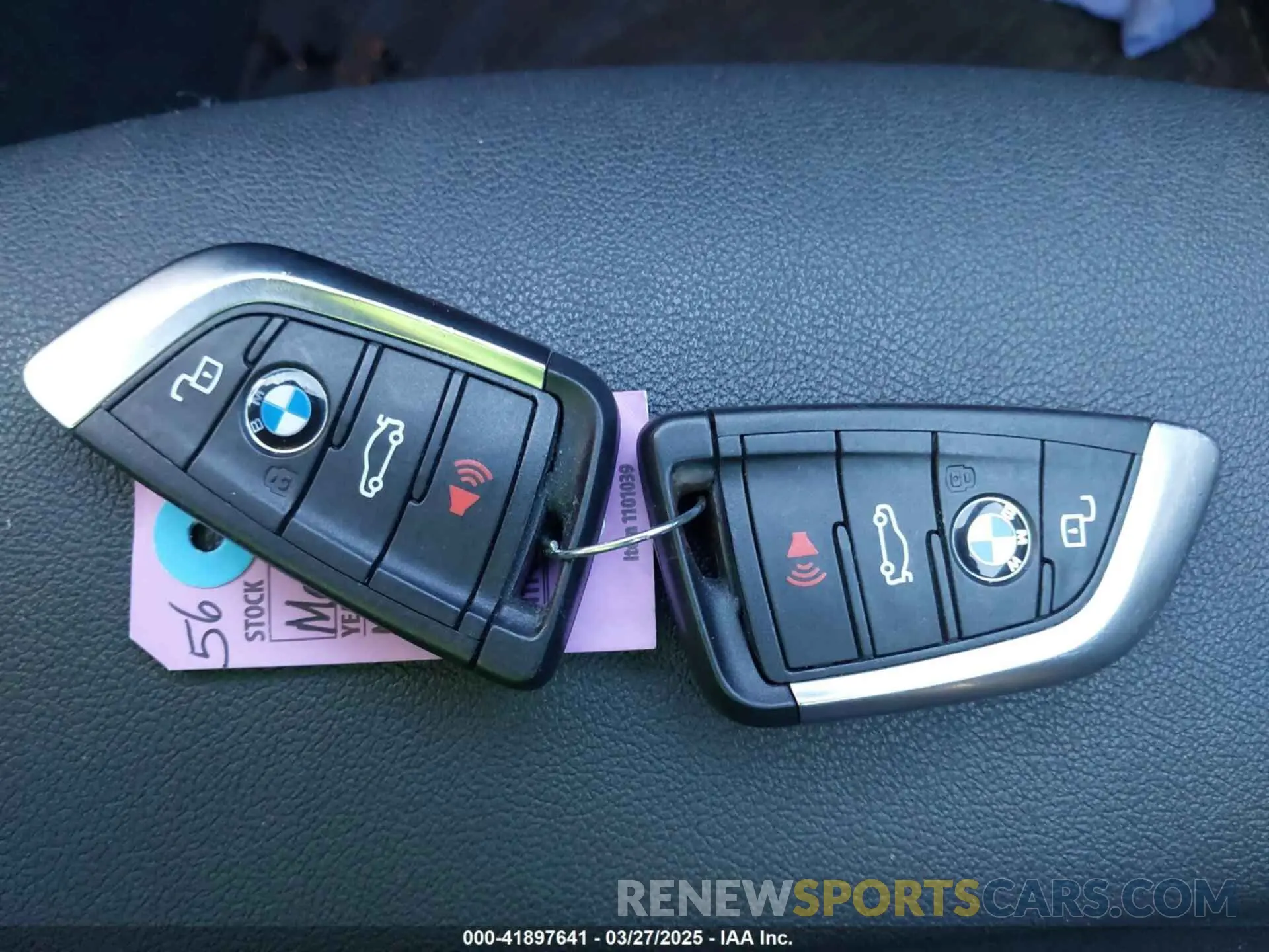 11 fotografías del automóvil dañado 3MW5R7J09M8B47753 BMW 330I 2021