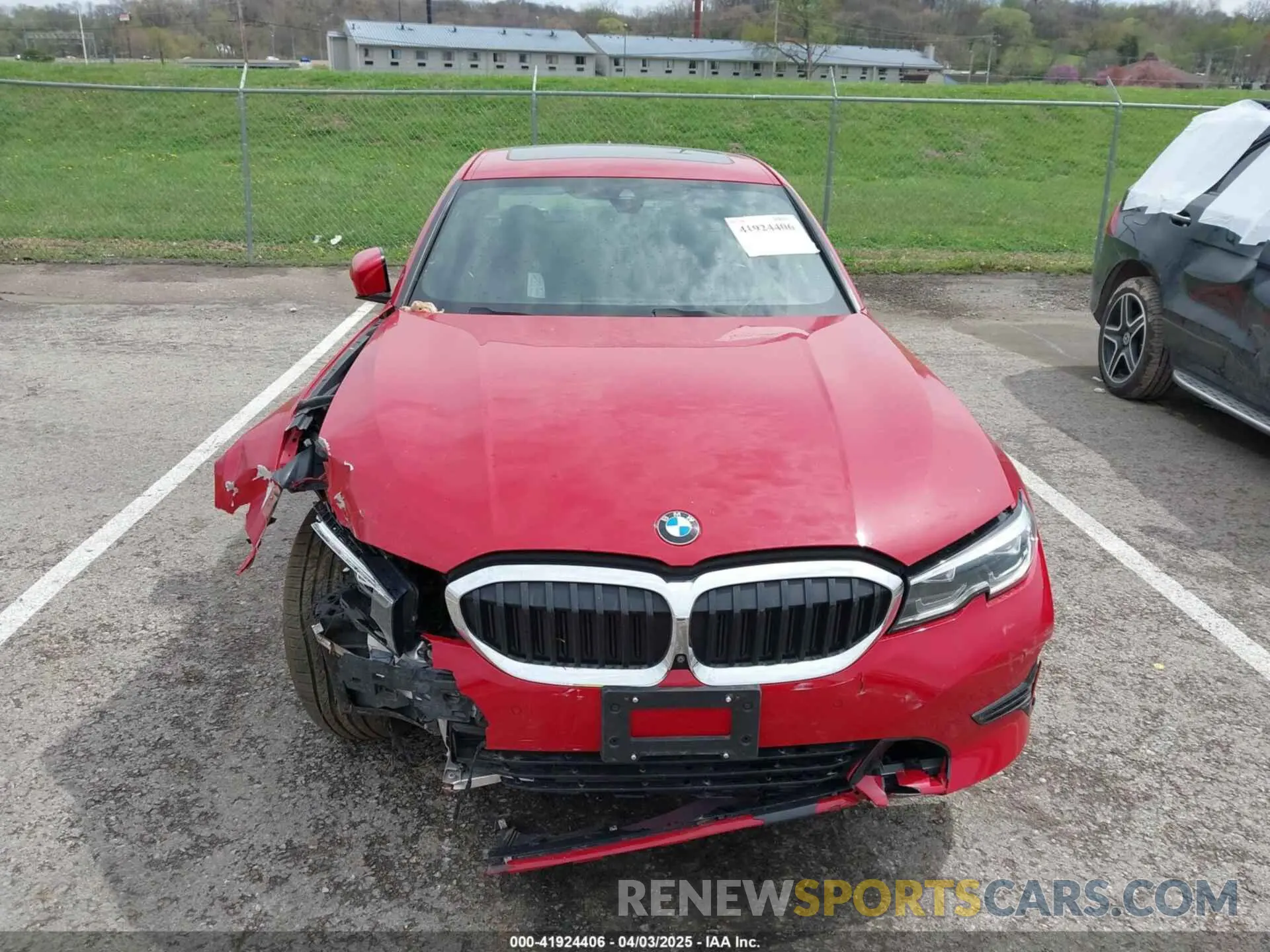 11 fotografías del automóvil dañado 3MW5R7J0XM8B84956 BMW 330I 2021