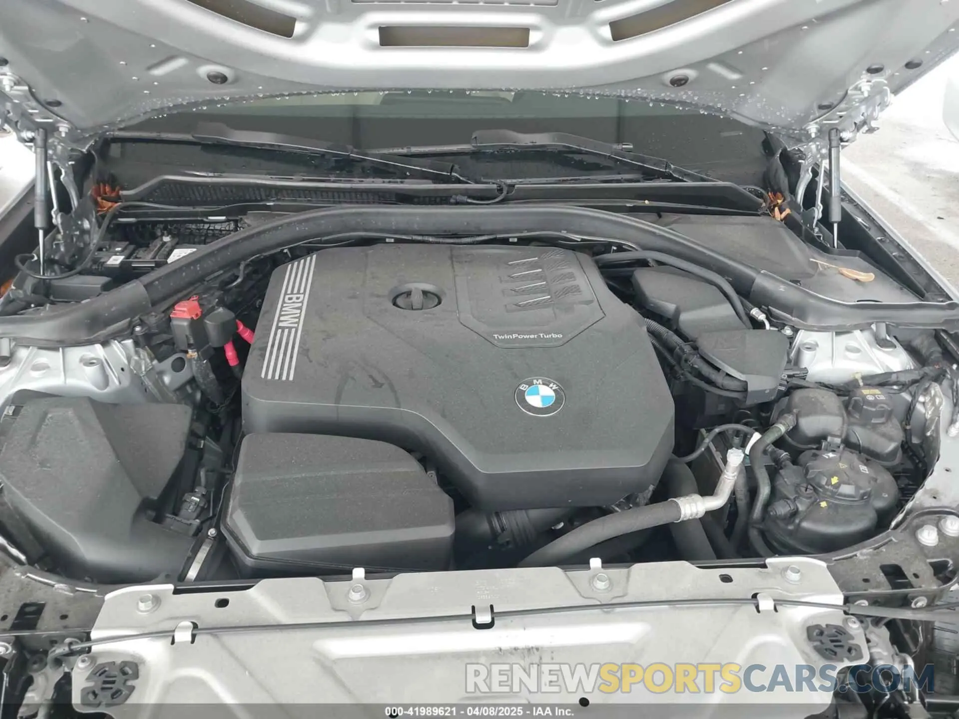 10 fotografías del automóvil dañado WBA5R1C0XMFL39992 BMW 330I 2021