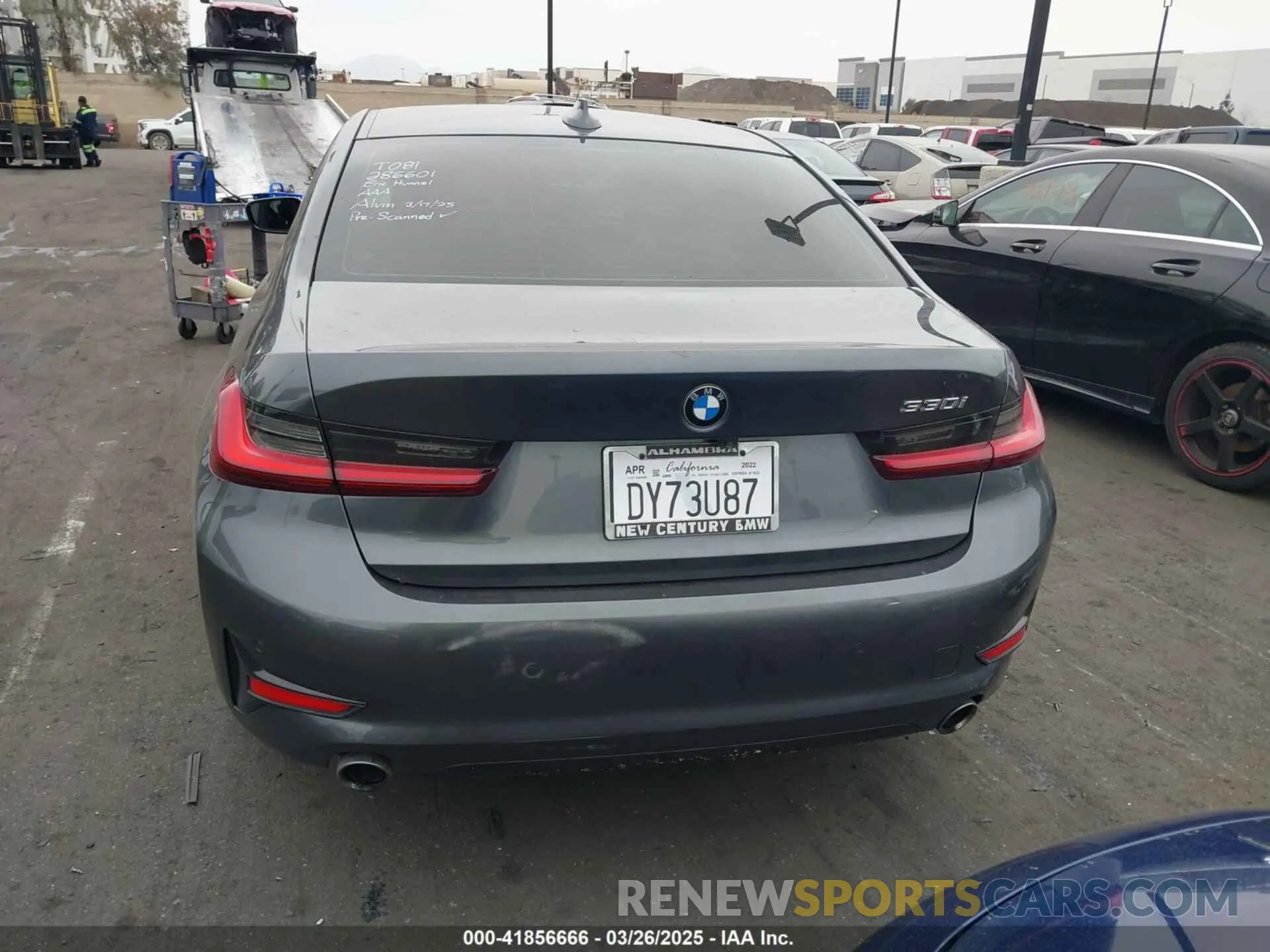 17 fotografías del automóvil dañado 3MW5R1J01N8C33802 BMW 330I 2022