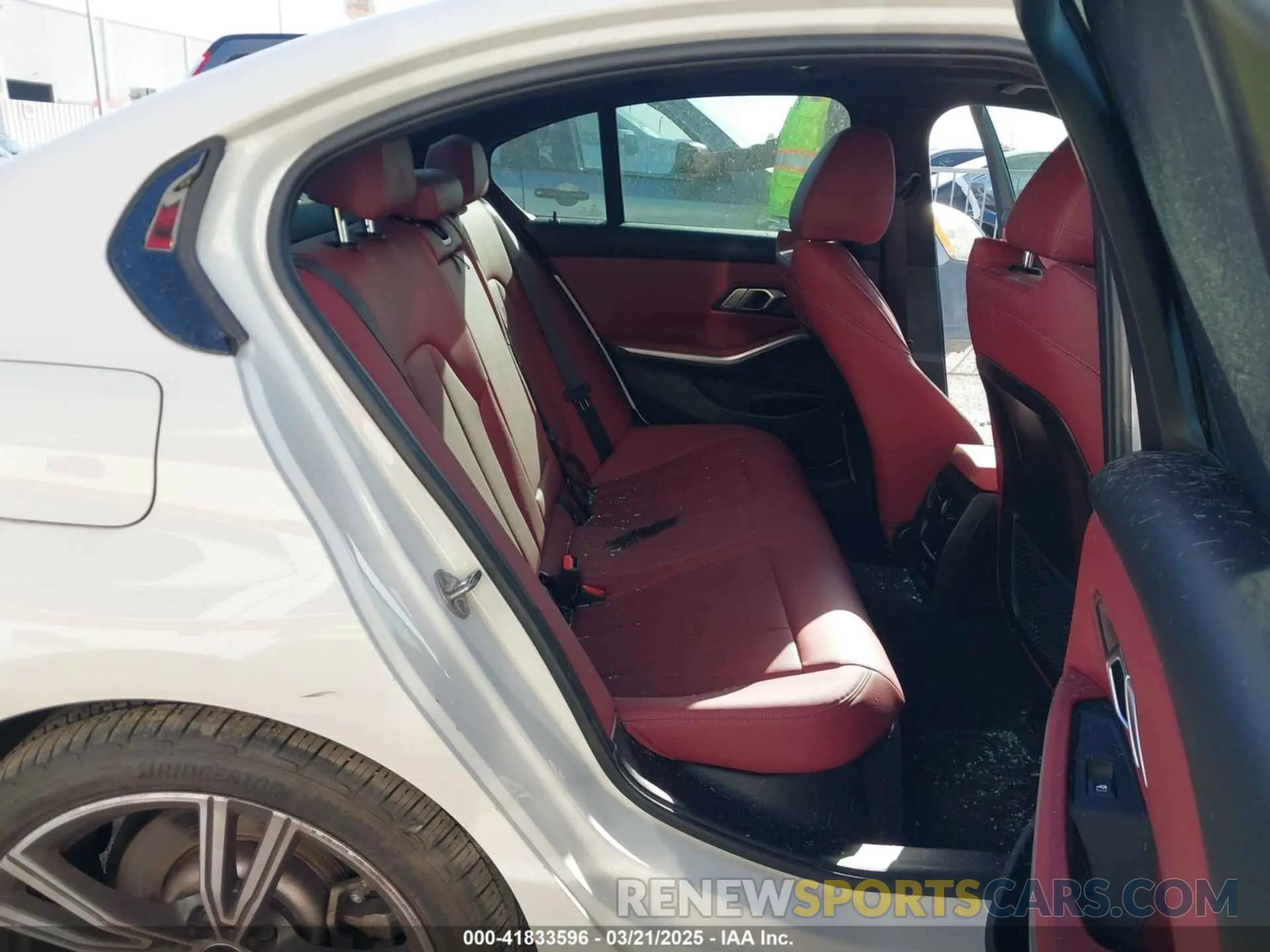 8 fotografías del automóvil dañado 3MW5R1J01N8C72194 BMW 330I 2022