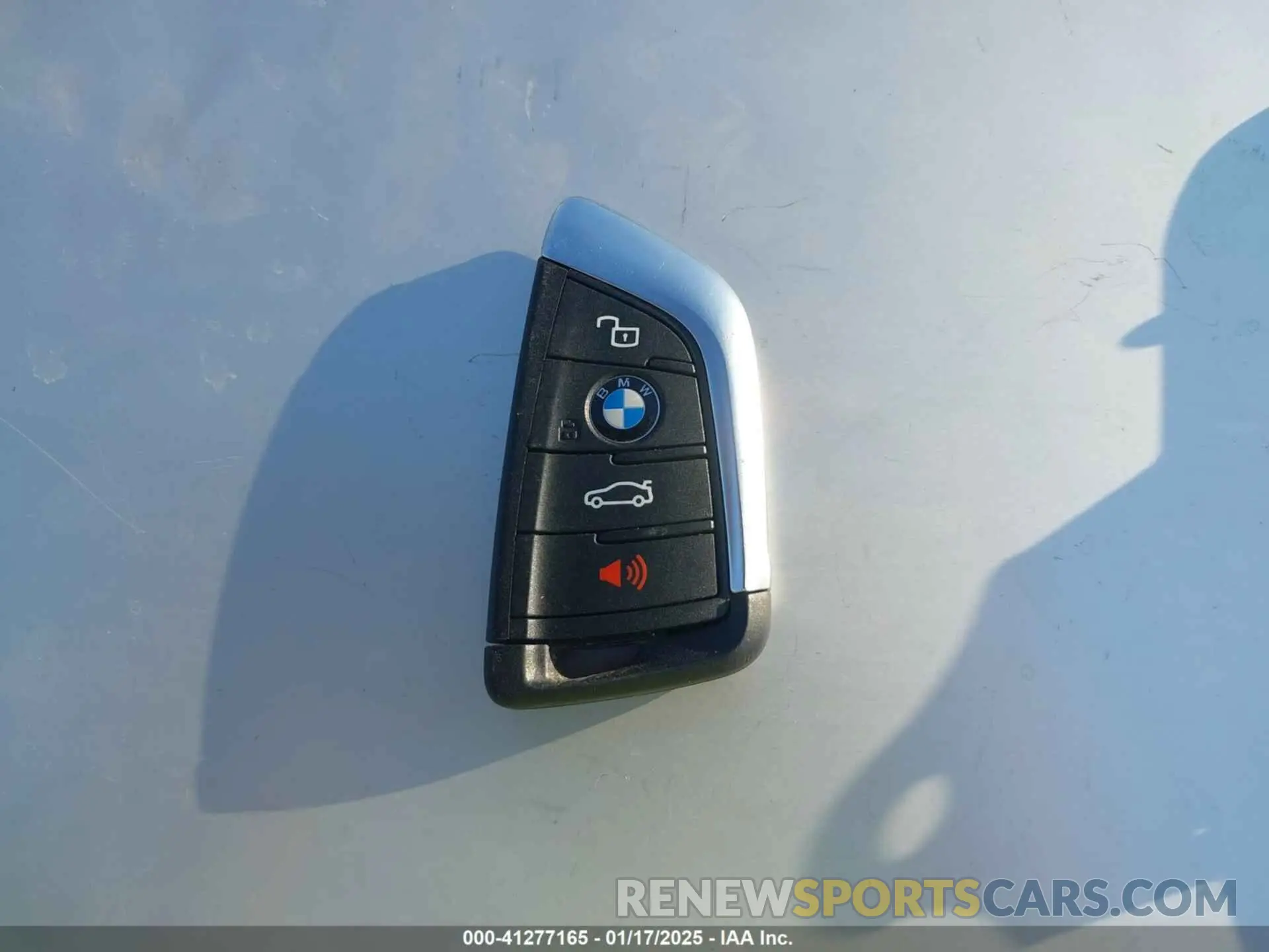 11 fotografías del automóvil dañado 3MW5R1J02N8C29130 BMW 330I 2022