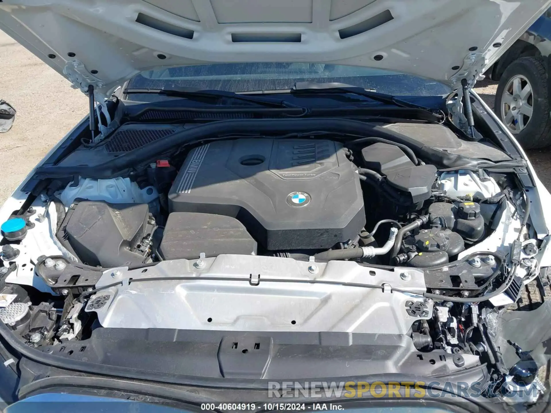 10 fotografías del automóvil dañado 3MW5R1J03N8C42775 BMW 330I 2022