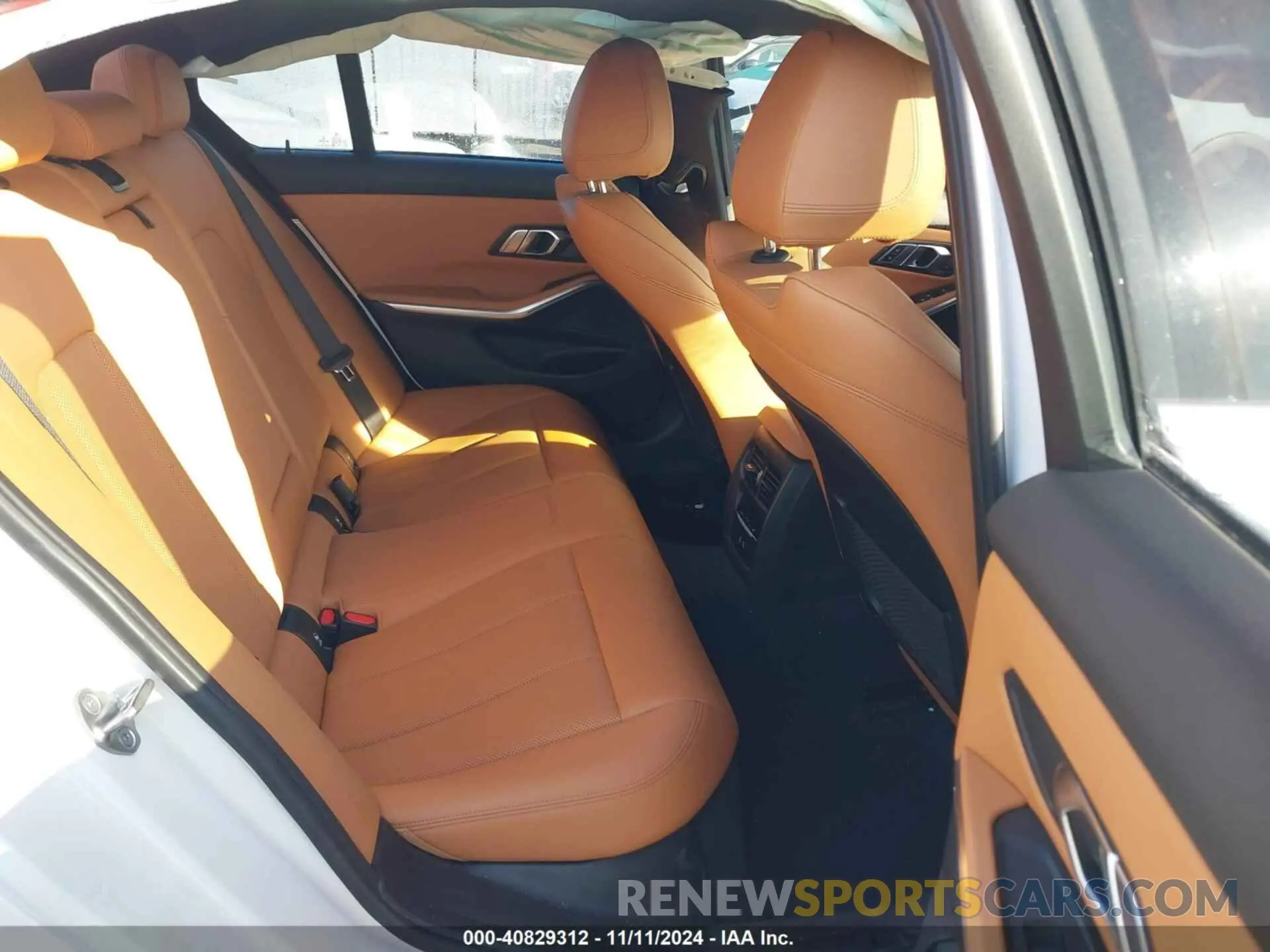 8 fotografías del automóvil dañado 3MW5R1J04N8C39447 BMW 330I 2022
