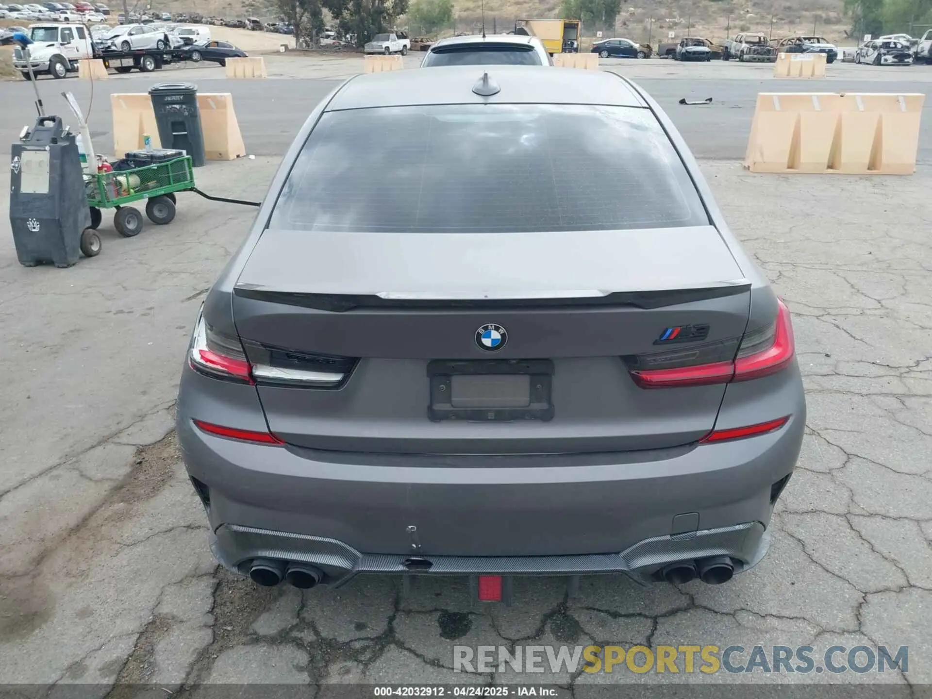 16 fotografías del automóvil dañado 3MW5R1J05N8C22351 BMW 330I 2022