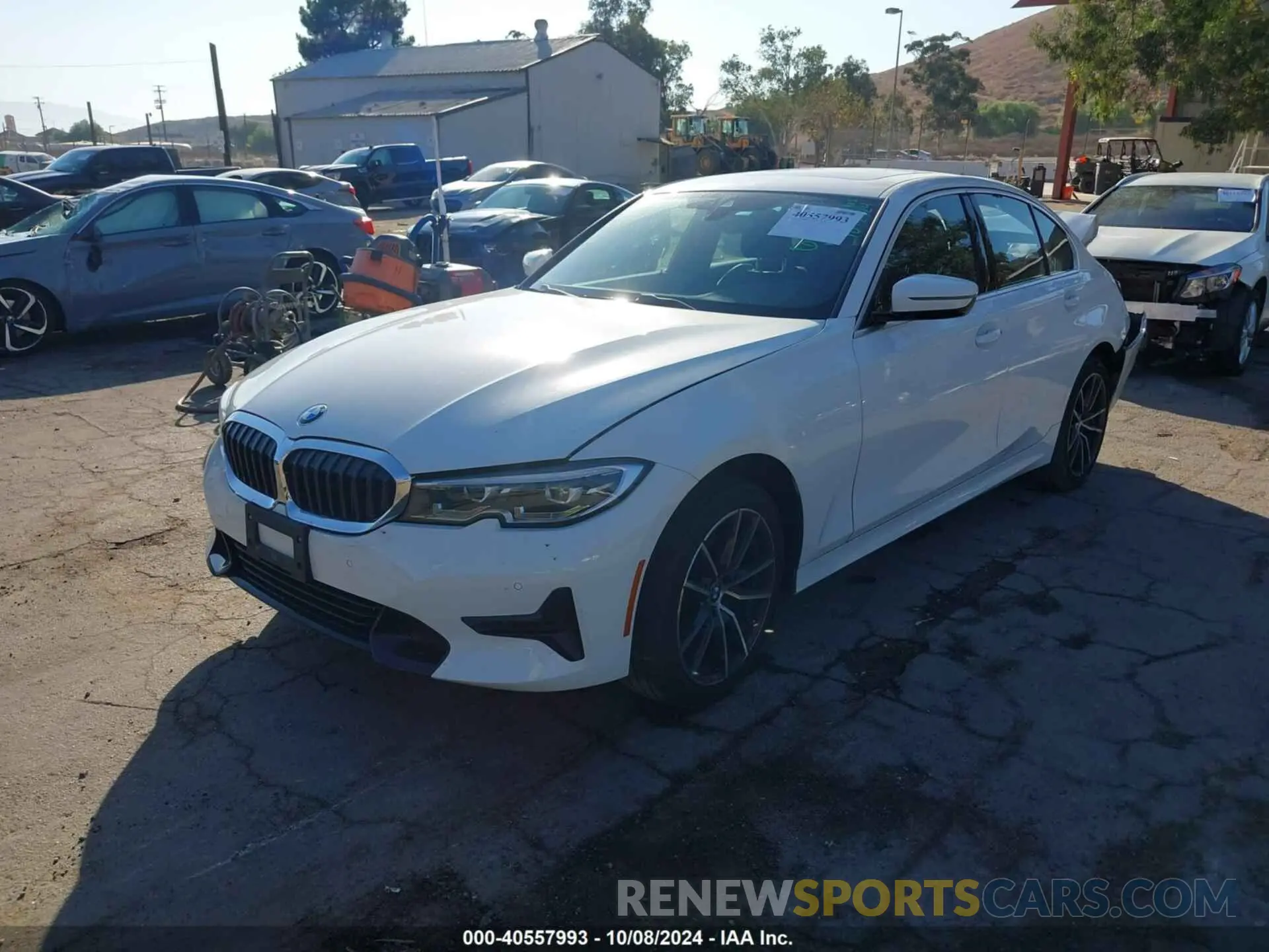 2 fotografías del automóvil dañado 3MW5R1J05N8C53583 BMW 330I 2022