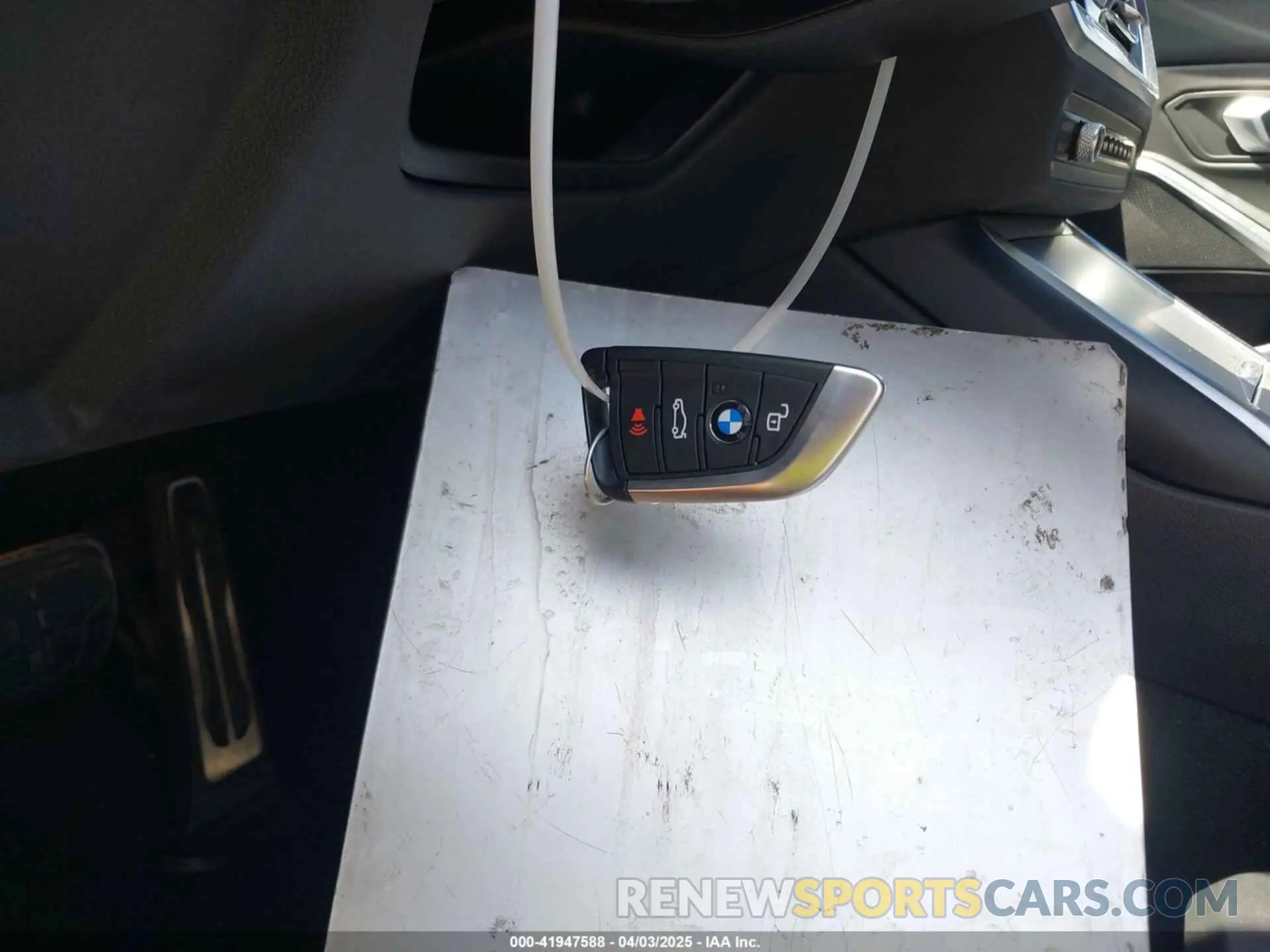 11 fotografías del automóvil dañado 3MW5R1J07N8C43346 BMW 330I 2022