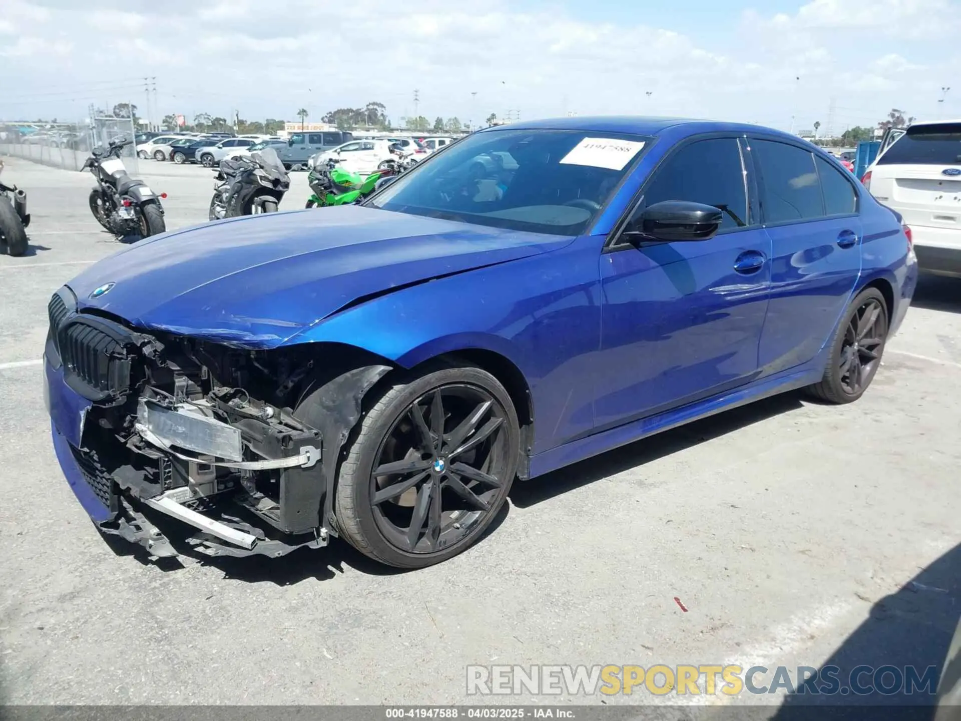15 fotografías del automóvil dañado 3MW5R1J07N8C43346 BMW 330I 2022