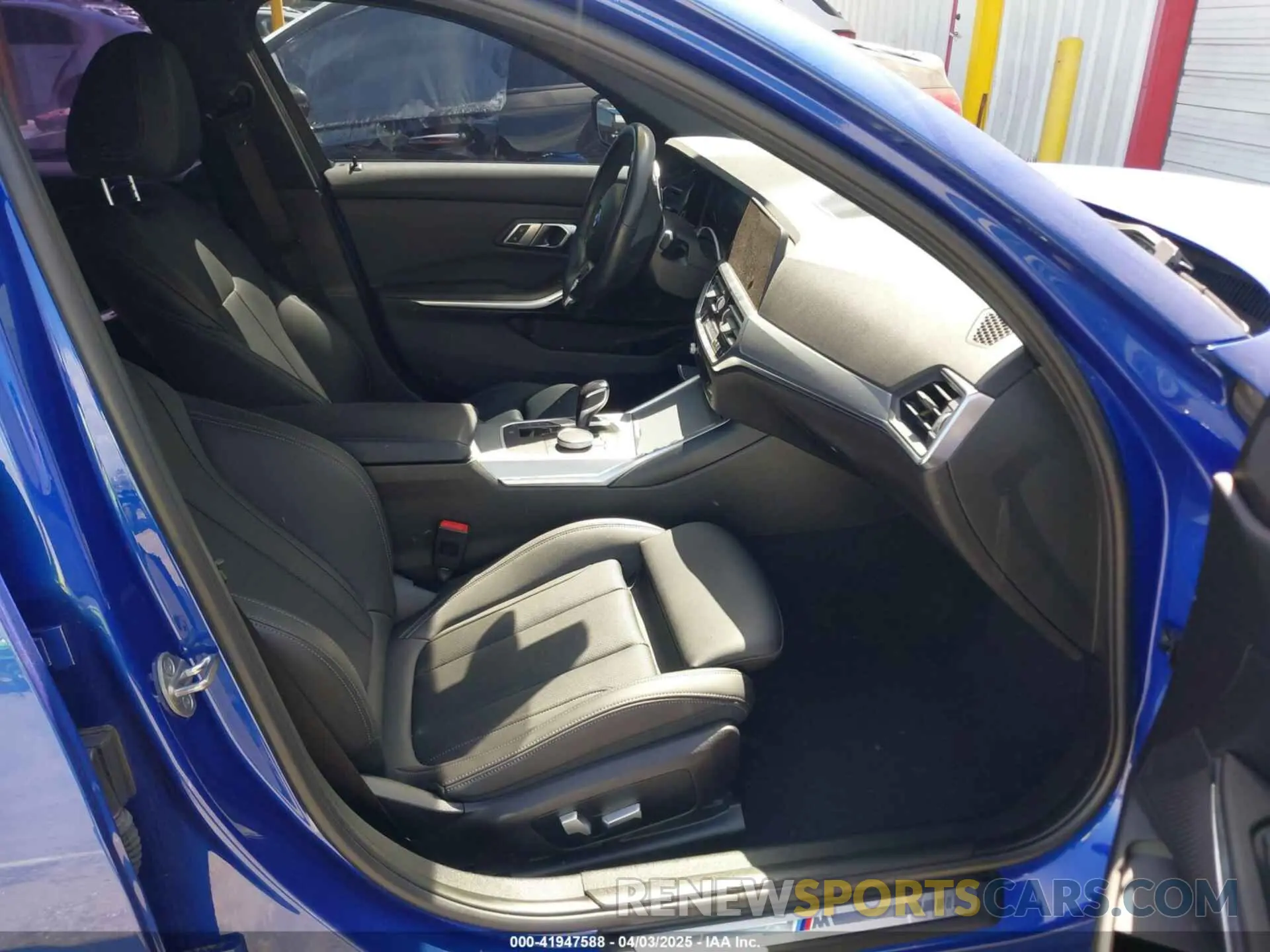 5 fotografías del automóvil dañado 3MW5R1J07N8C43346 BMW 330I 2022