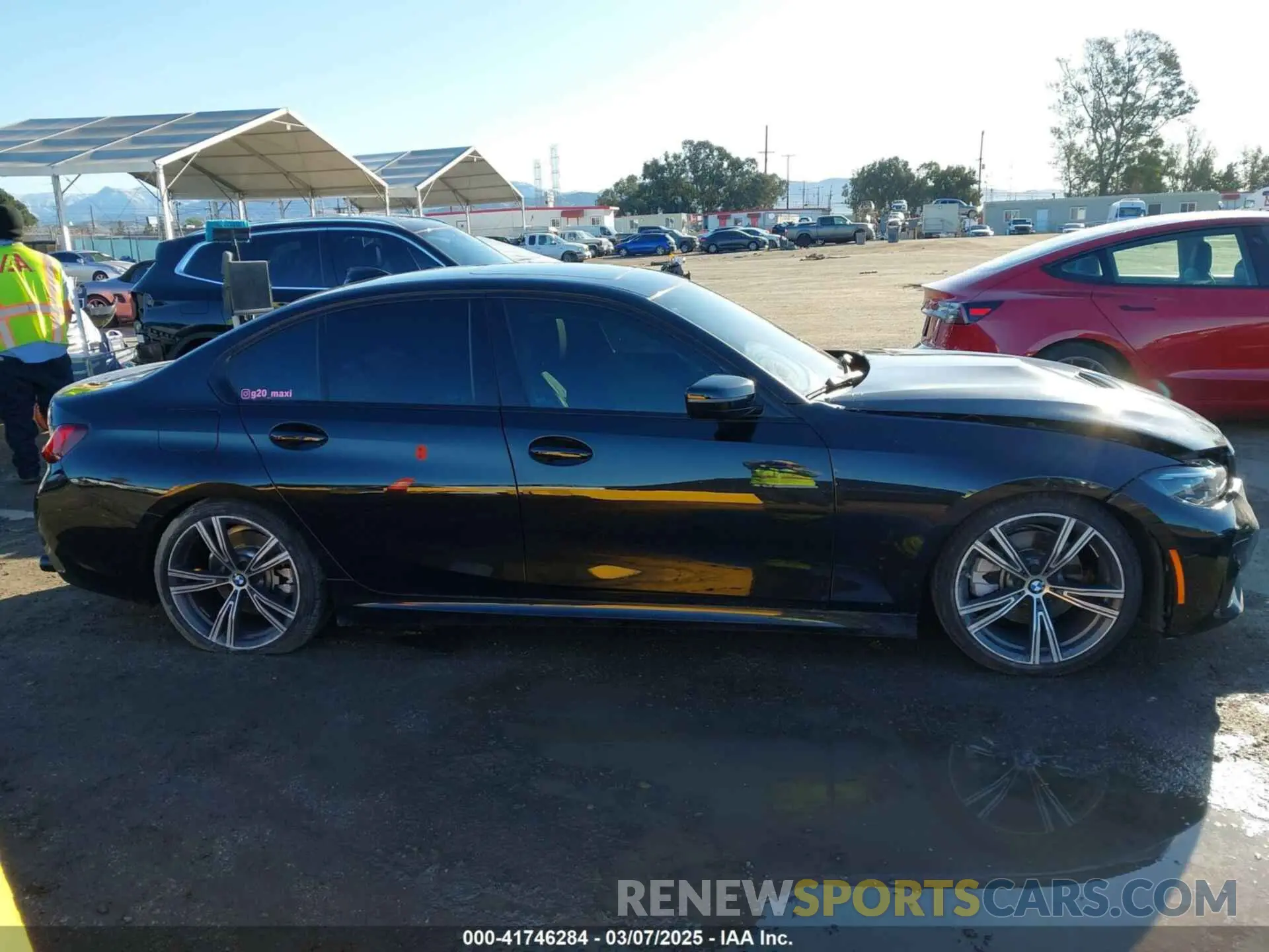 13 fotografías del automóvil dañado 3MW5R1J07N8C43380 BMW 330I 2022