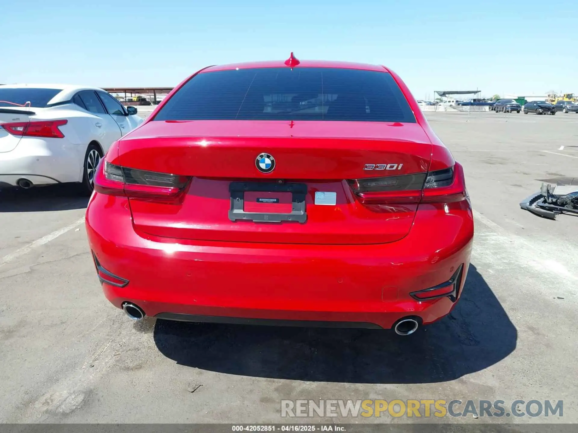 16 fotografías del automóvil dañado 3MW5R1J09N8C52274 BMW 330I 2022