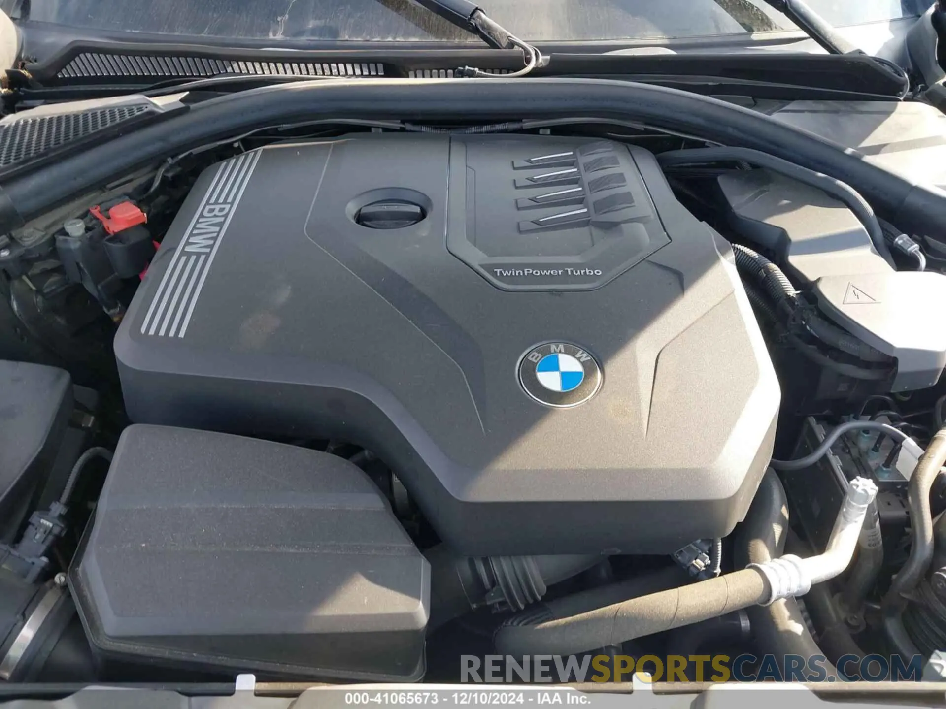 10 fotografías del automóvil dañado 3MW5R1J0XN8C33278 BMW 330I 2022