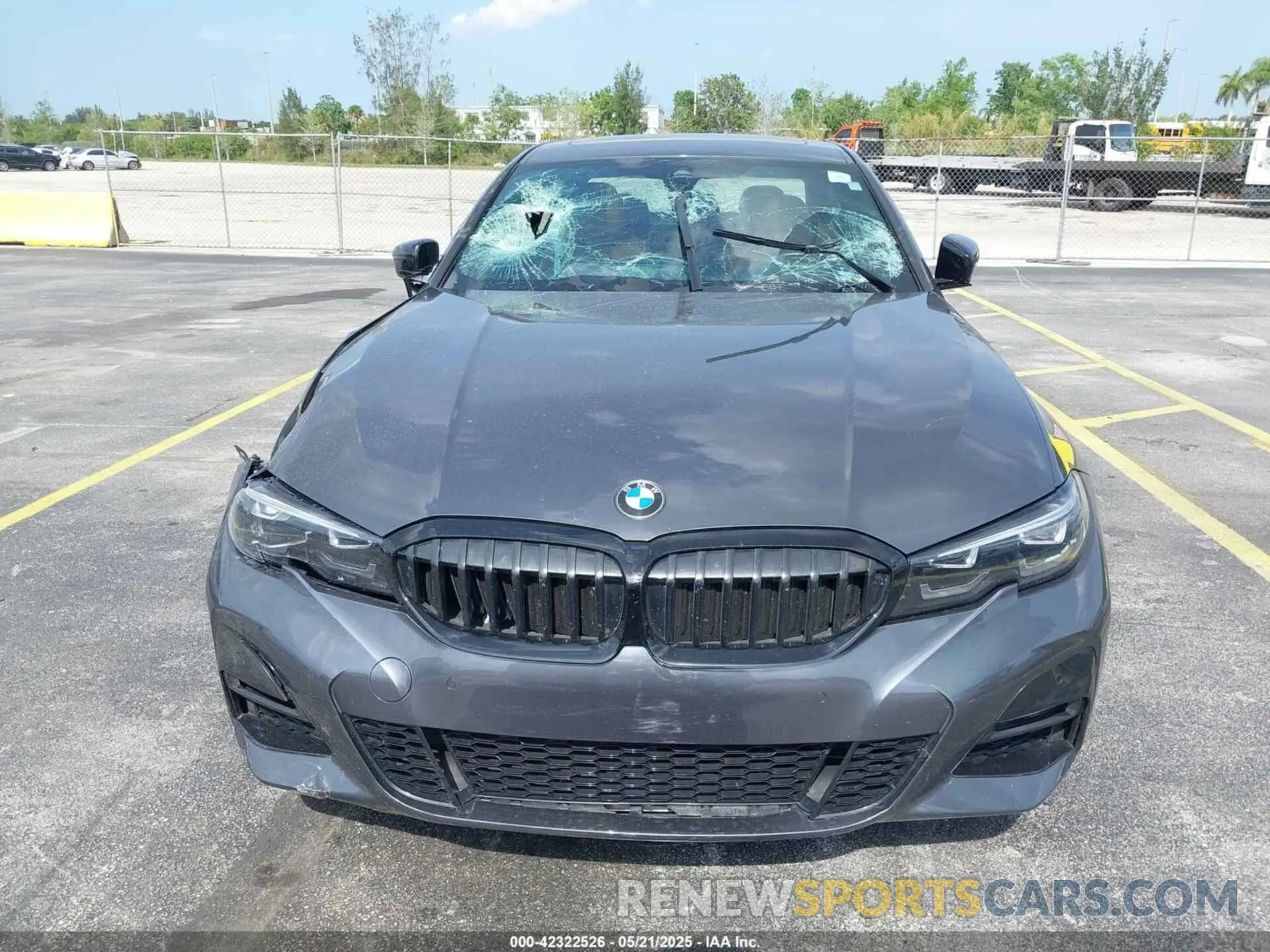 12 fotografías del automóvil dañado 3MW5R1J0XN8C41168 BMW 330I 2022