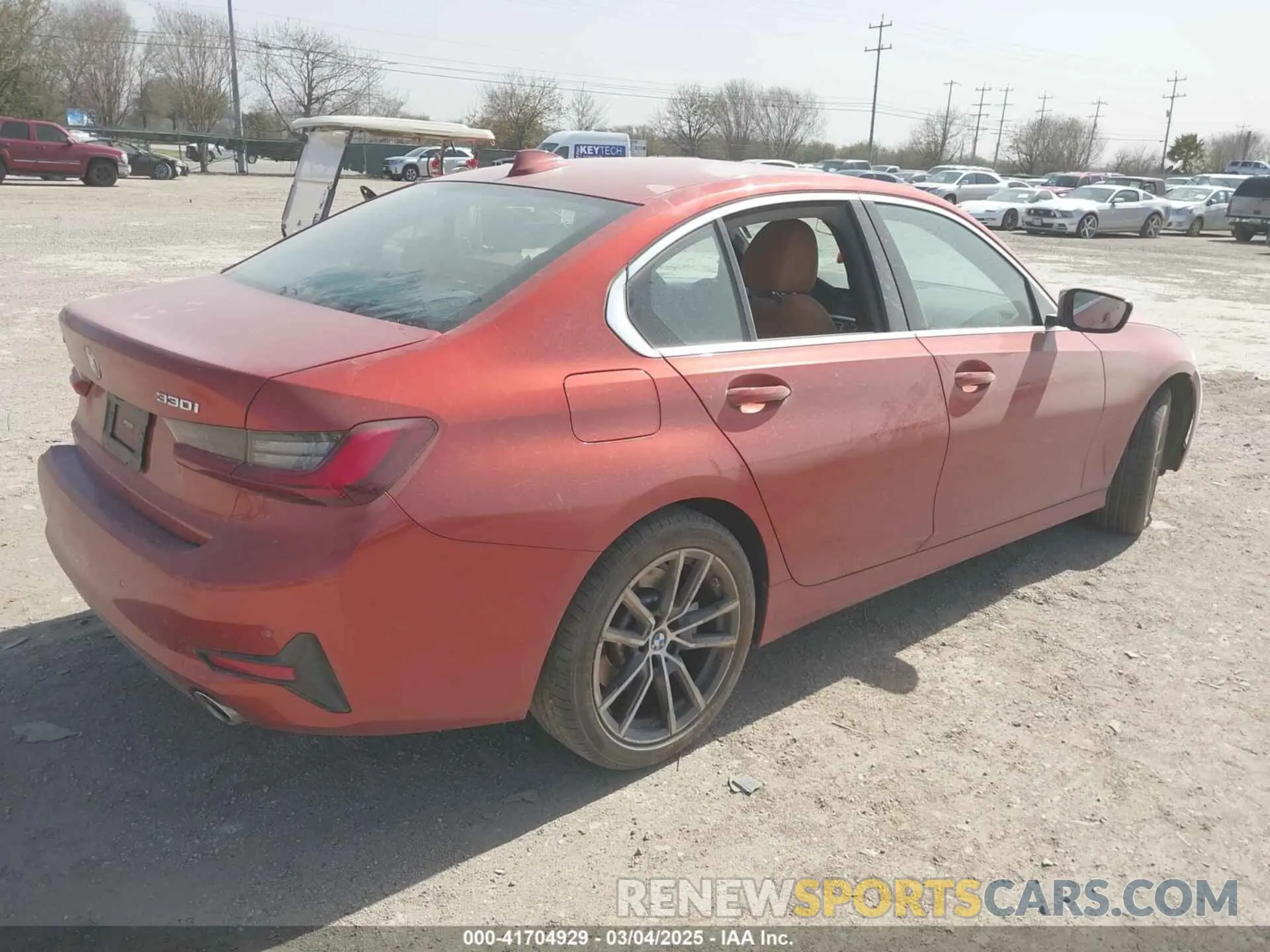 4 fotografías del automóvil dañado 3MW5R7J02N8C42866 BMW 330I 2022