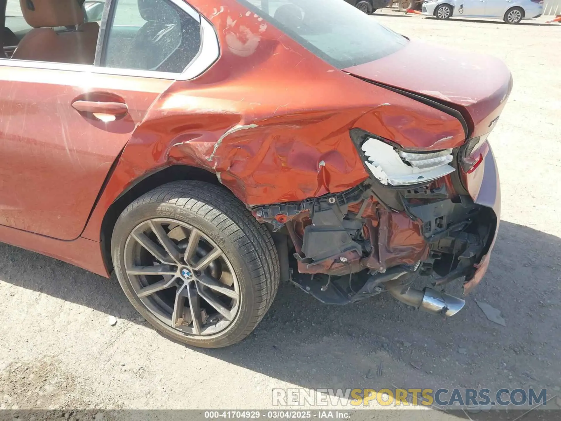 6 fotografías del automóvil dañado 3MW5R7J02N8C42866 BMW 330I 2022