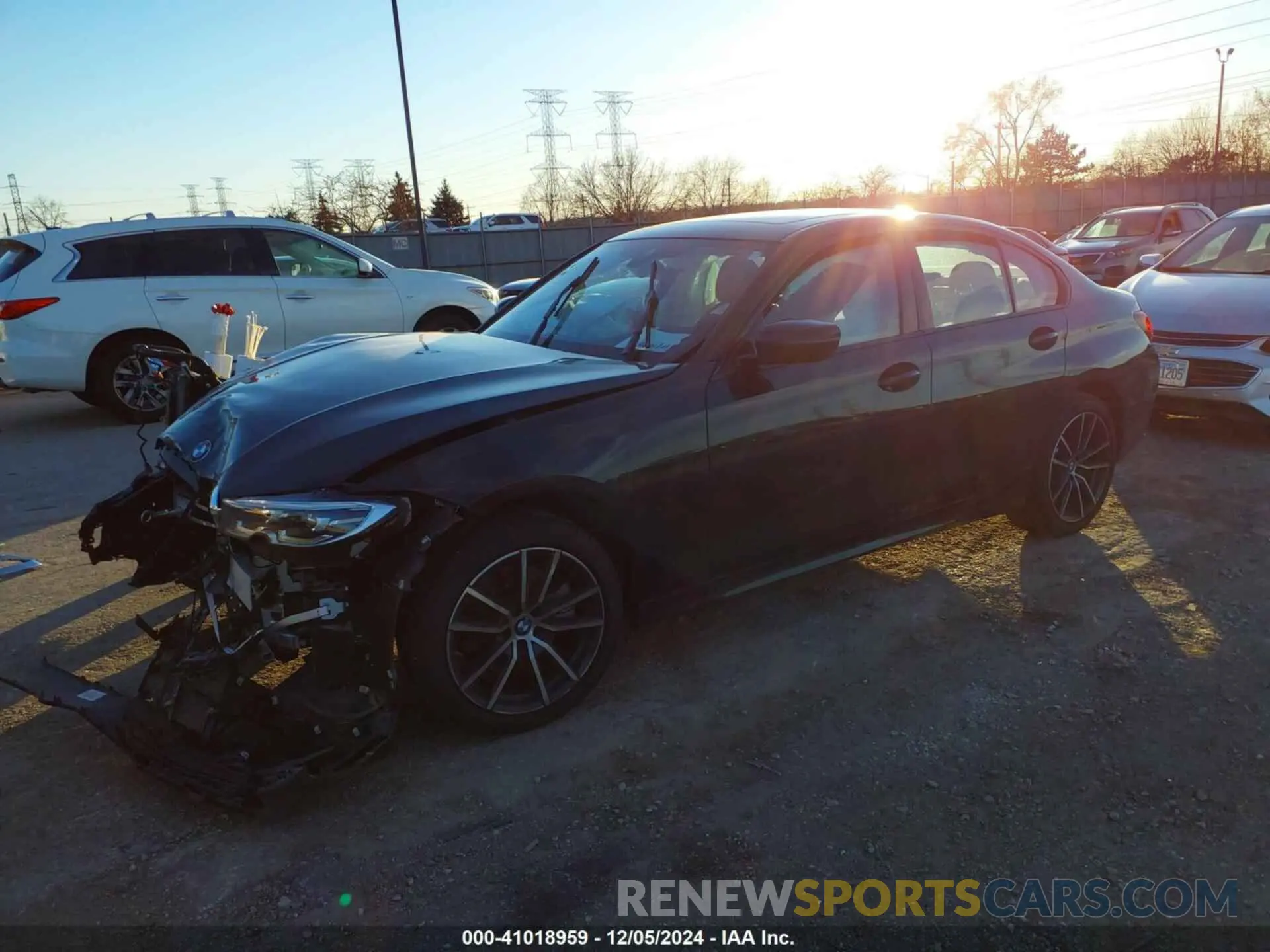 2 fotografías del automóvil dañado 3MW5R7J03N8C37885 BMW 330I 2022