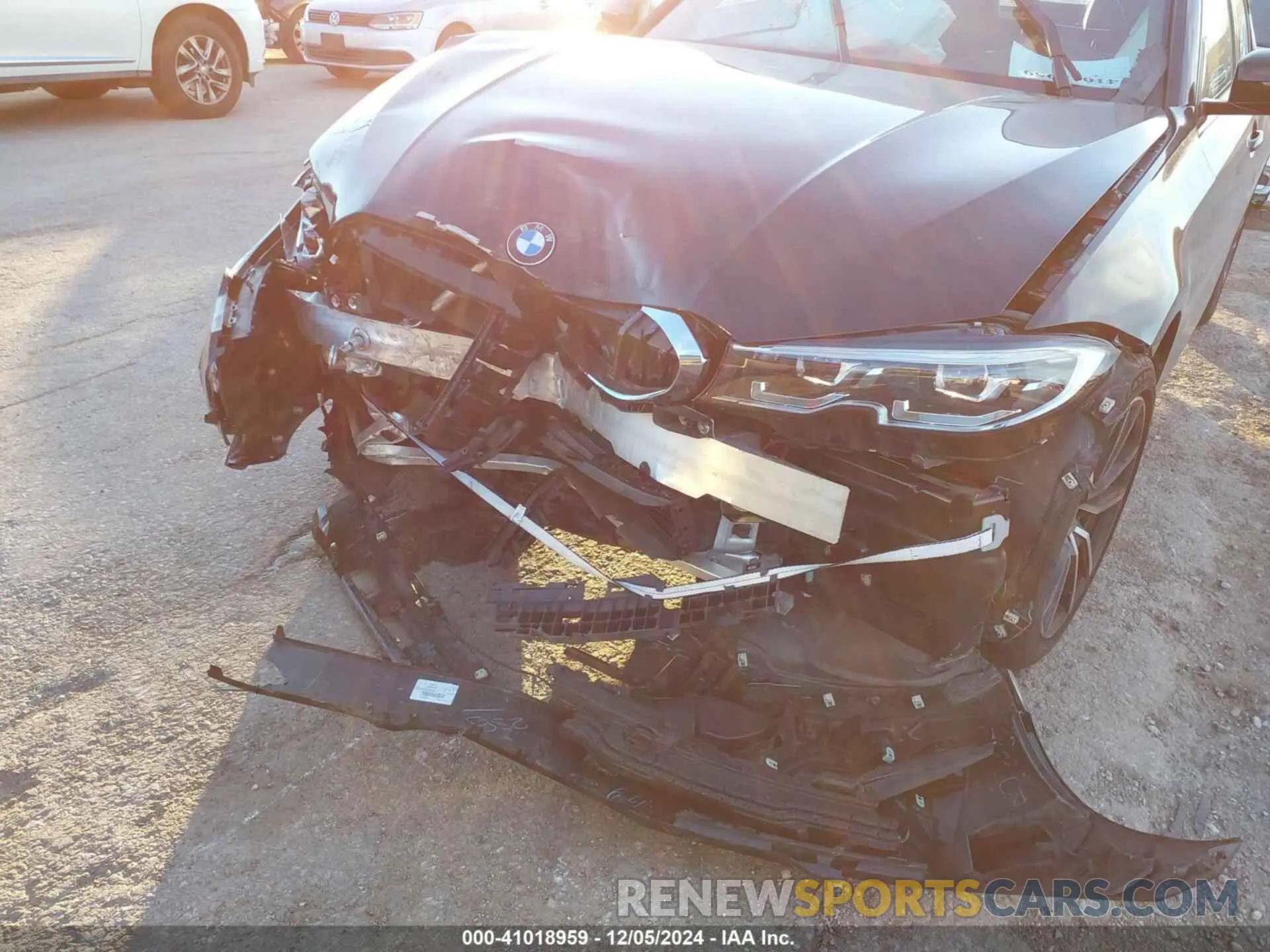 6 fotografías del automóvil dañado 3MW5R7J03N8C37885 BMW 330I 2022