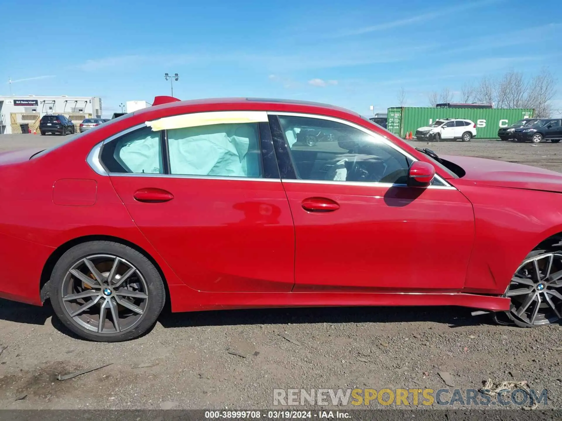 13 fotografías del automóvil dañado 3MW5R7J0XN8C66171 BMW 330I 2022