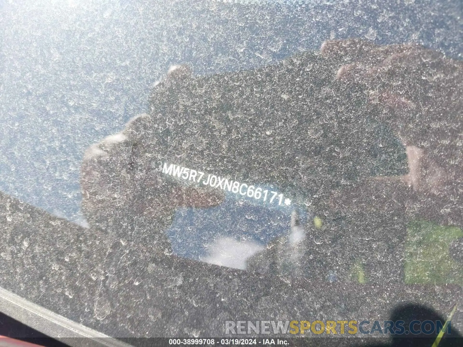 9 fotografías del automóvil dañado 3MW5R7J0XN8C66171 BMW 330I 2022