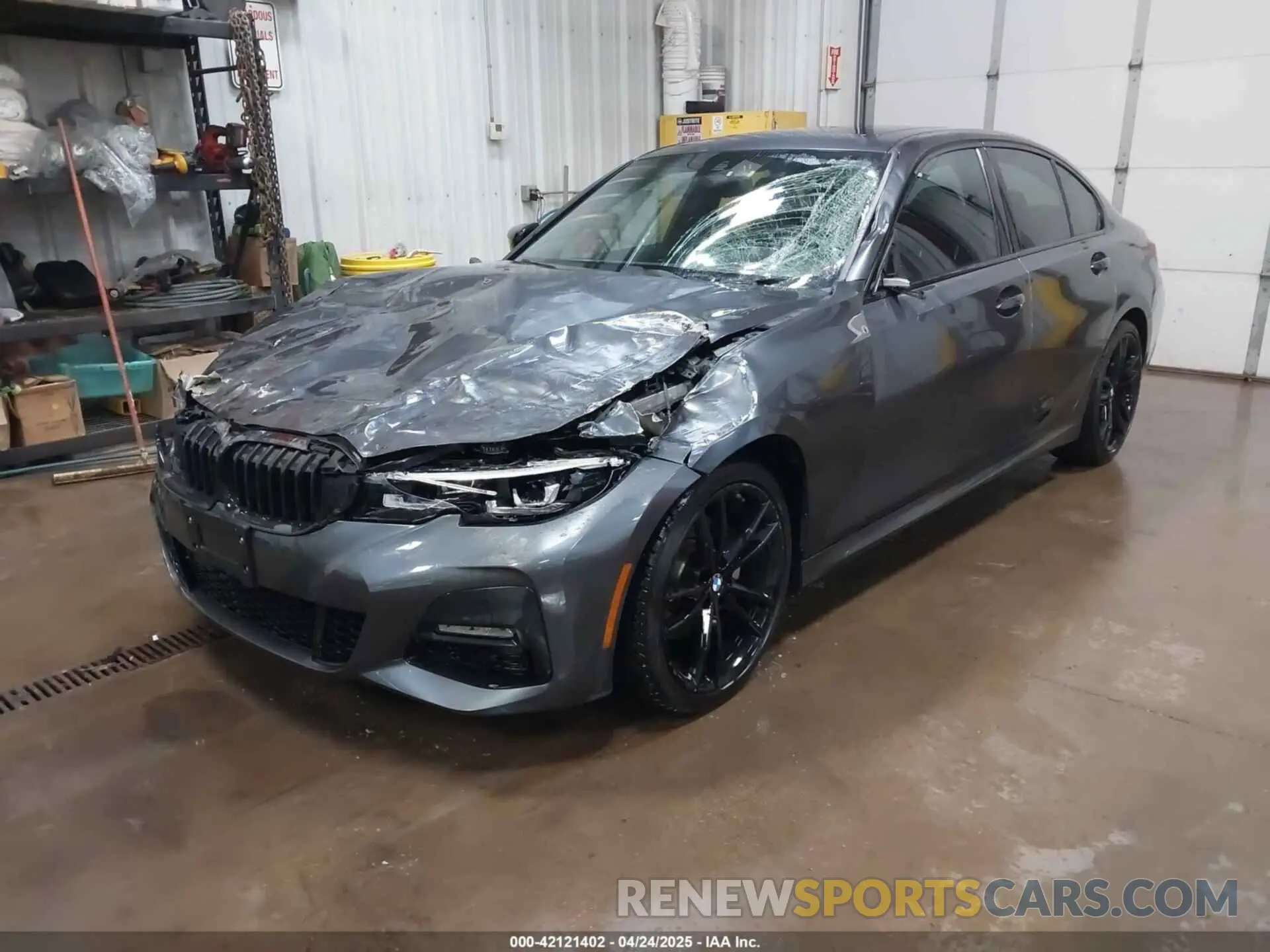 2 fotografías del automóvil dañado 3MW5R7J0XN8C70303 BMW 330I 2022