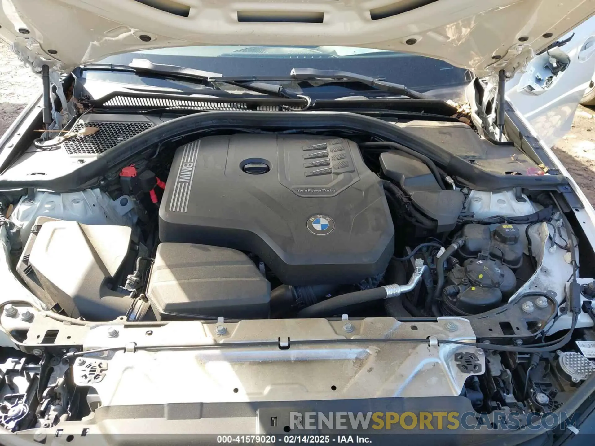 10 fotografías del automóvil dañado WBA5R1C01NFM20381 BMW 330I 2022
