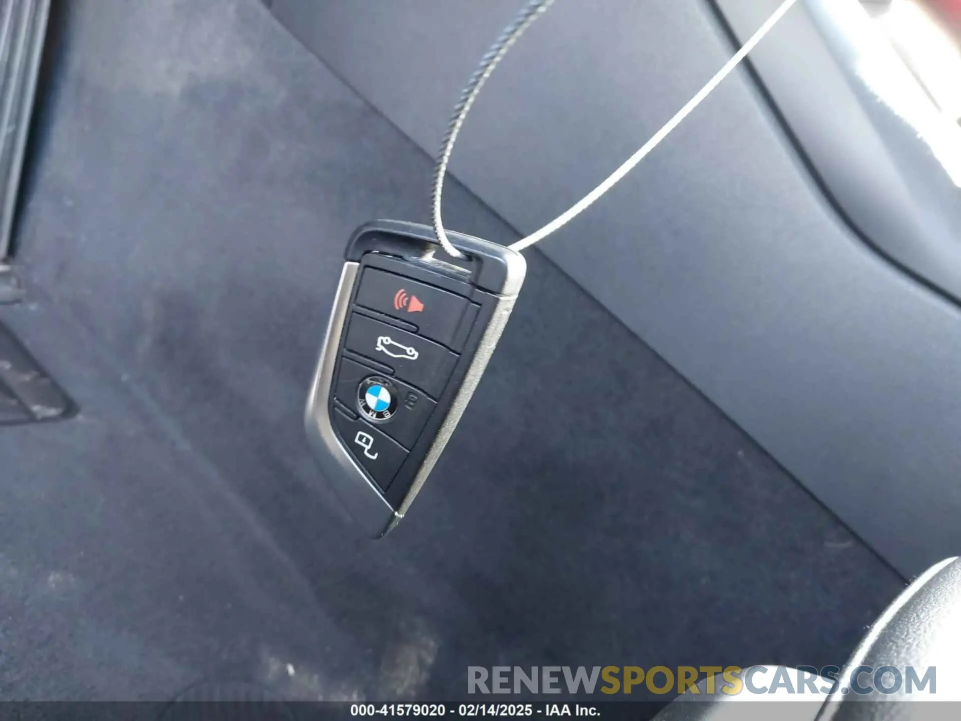 11 fotografías del automóvil dañado WBA5R1C01NFM20381 BMW 330I 2022