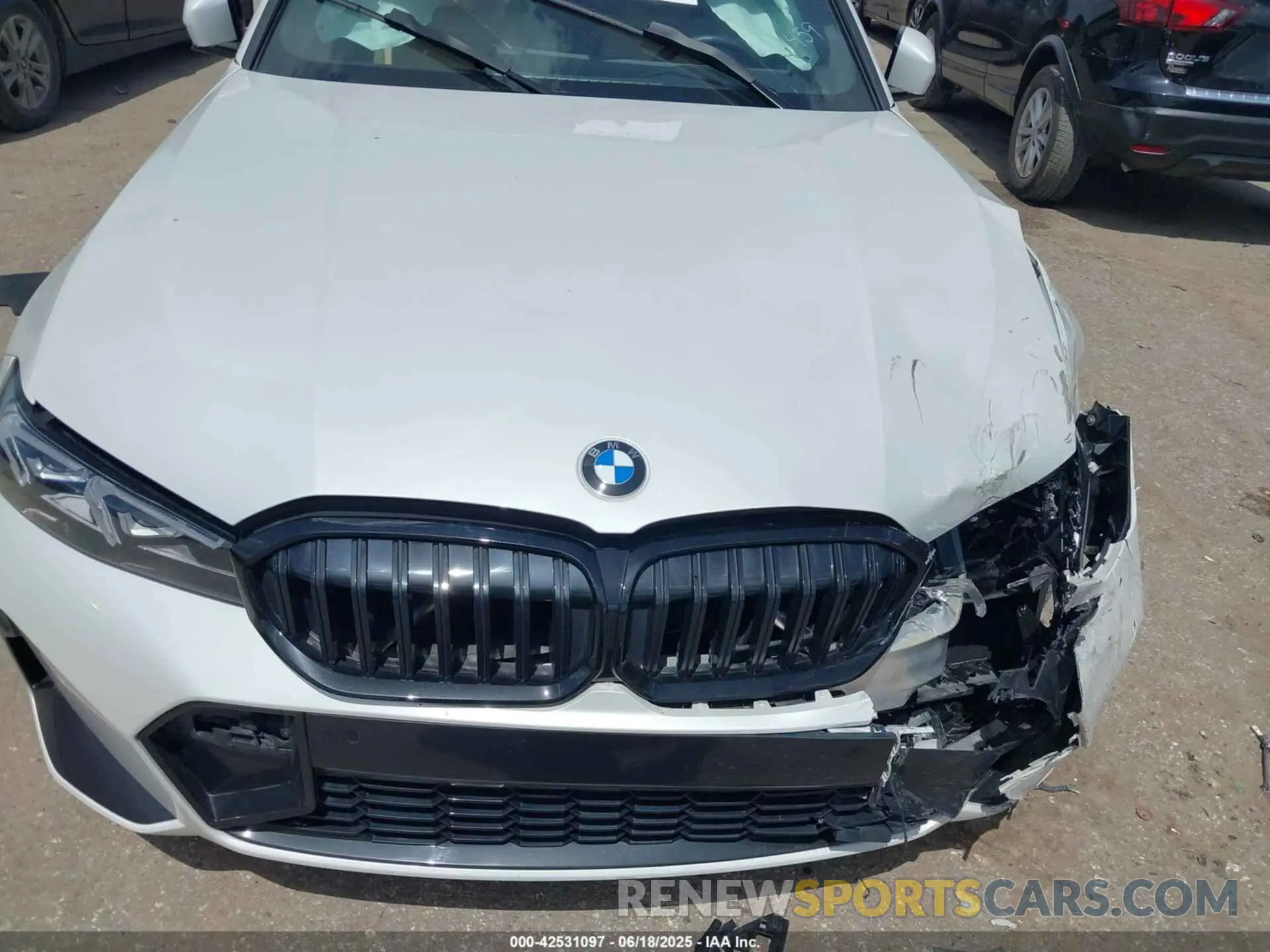 10 fotografías del automóvil dañado 3MW69FF03P8D11459 BMW 330I 2023