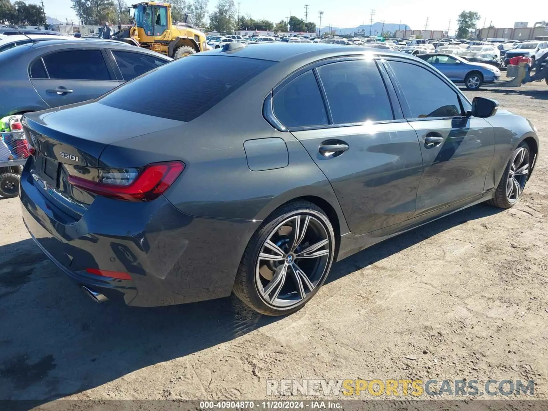 4 fotografías del automóvil dañado 3MW69FF08P8D47180 BMW 330I 2023
