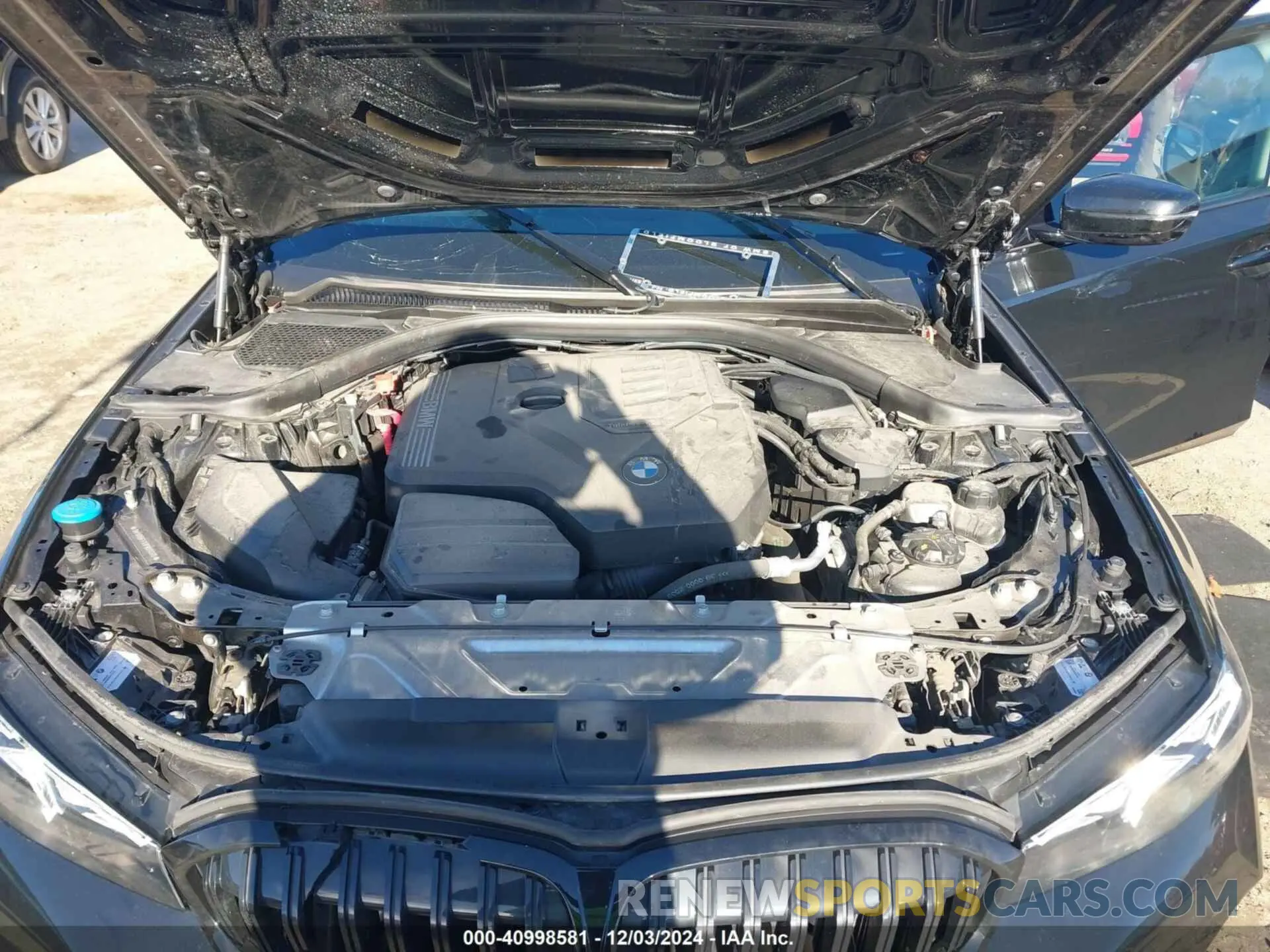 10 fotografías del automóvil dañado 3MW89FF01P8D04910 BMW 330I 2023