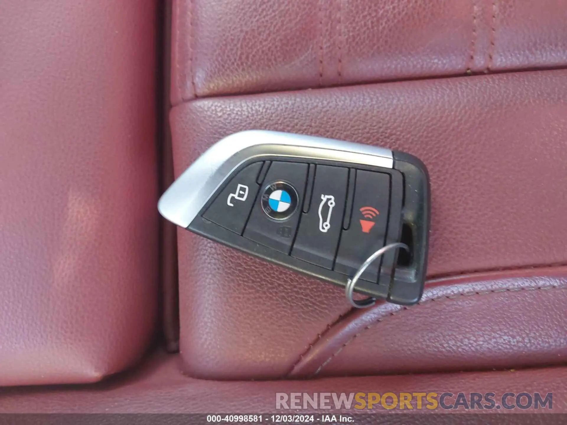 11 fotografías del automóvil dañado 3MW89FF01P8D04910 BMW 330I 2023