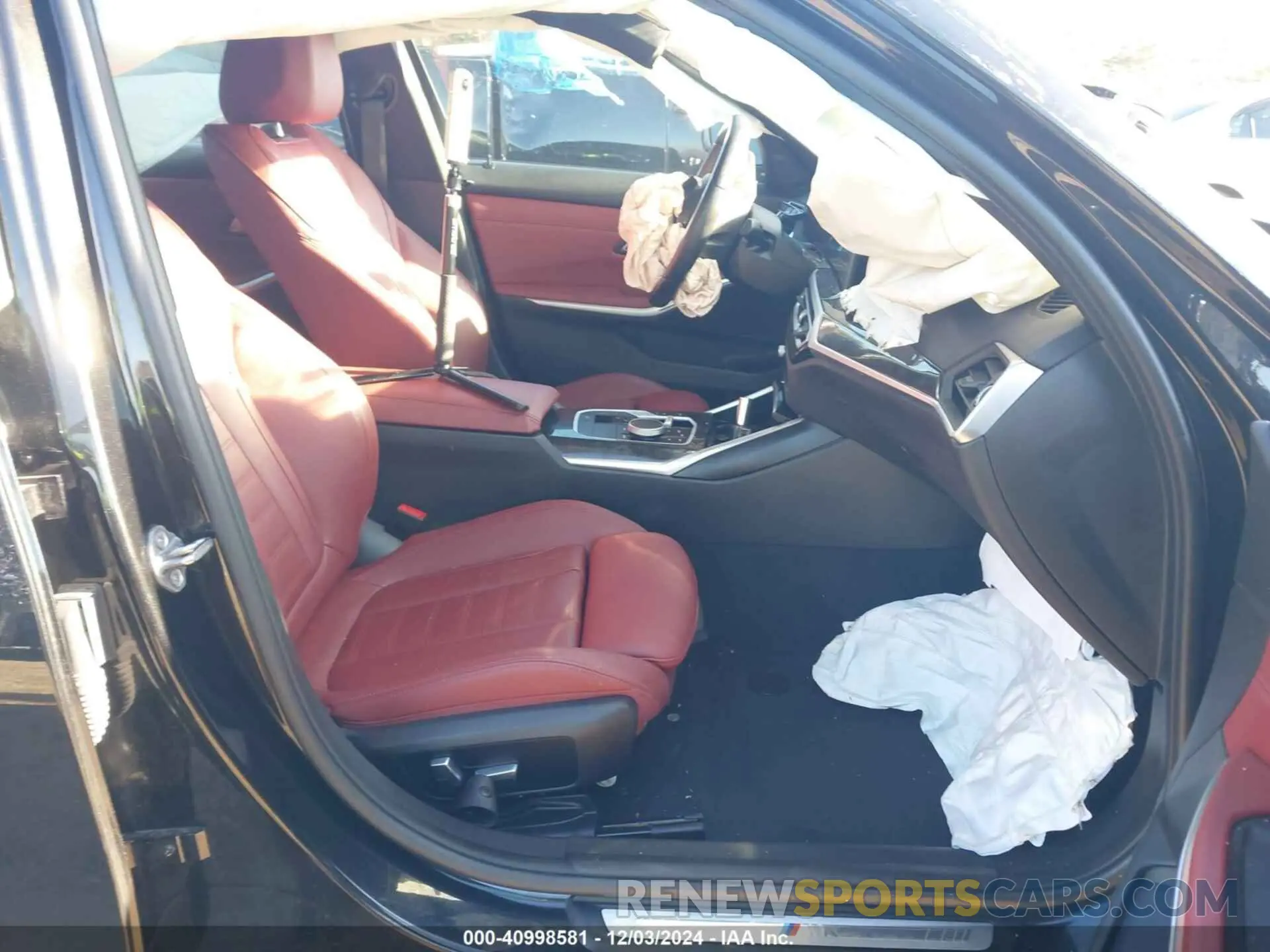 5 fotografías del automóvil dañado 3MW89FF01P8D04910 BMW 330I 2023