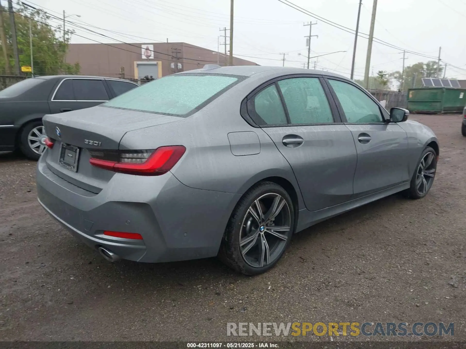 4 fotografías del automóvil dañado 3MW89FF01P8D20900 BMW 330I 2023