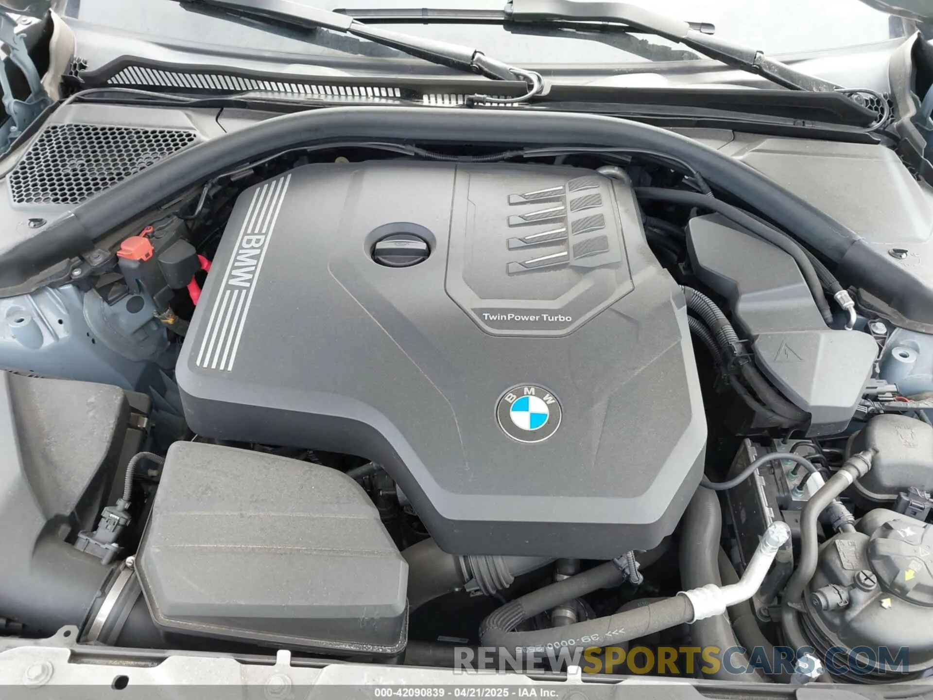 10 fotografías del automóvil dañado 3MW89FF06P8D32279 BMW 330I 2023