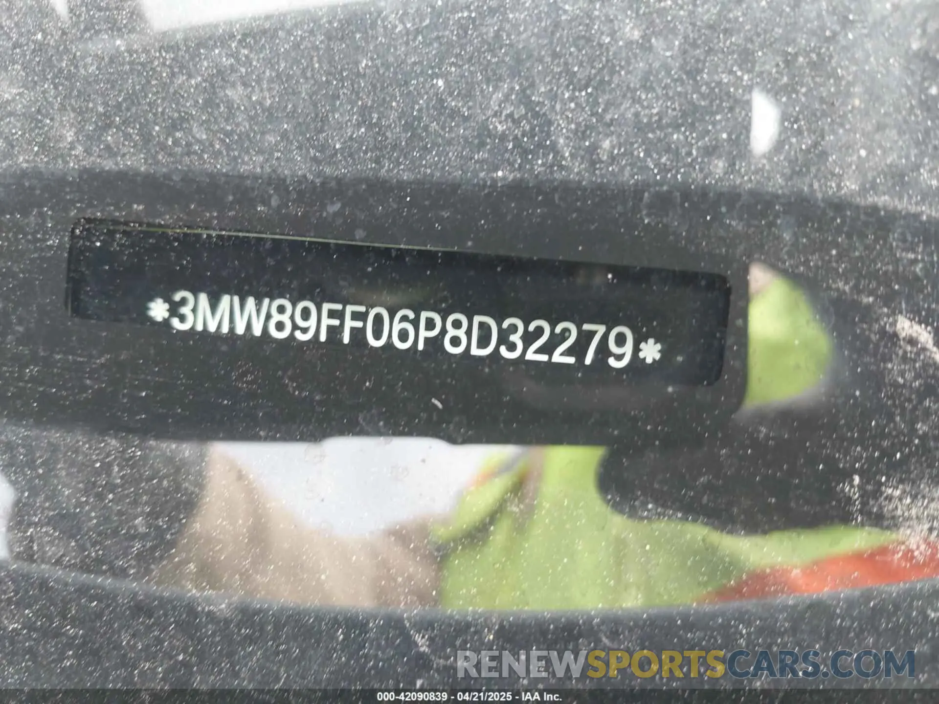16 fotografías del automóvil dañado 3MW89FF06P8D32279 BMW 330I 2023