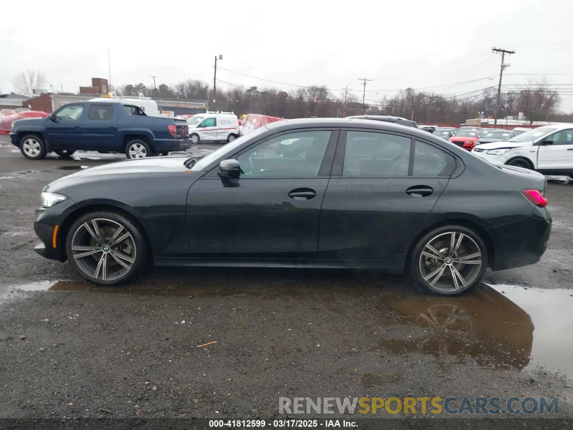 14 fotografías del automóvil dañado 3MW89FF0XP8D14920 BMW 330I 2023