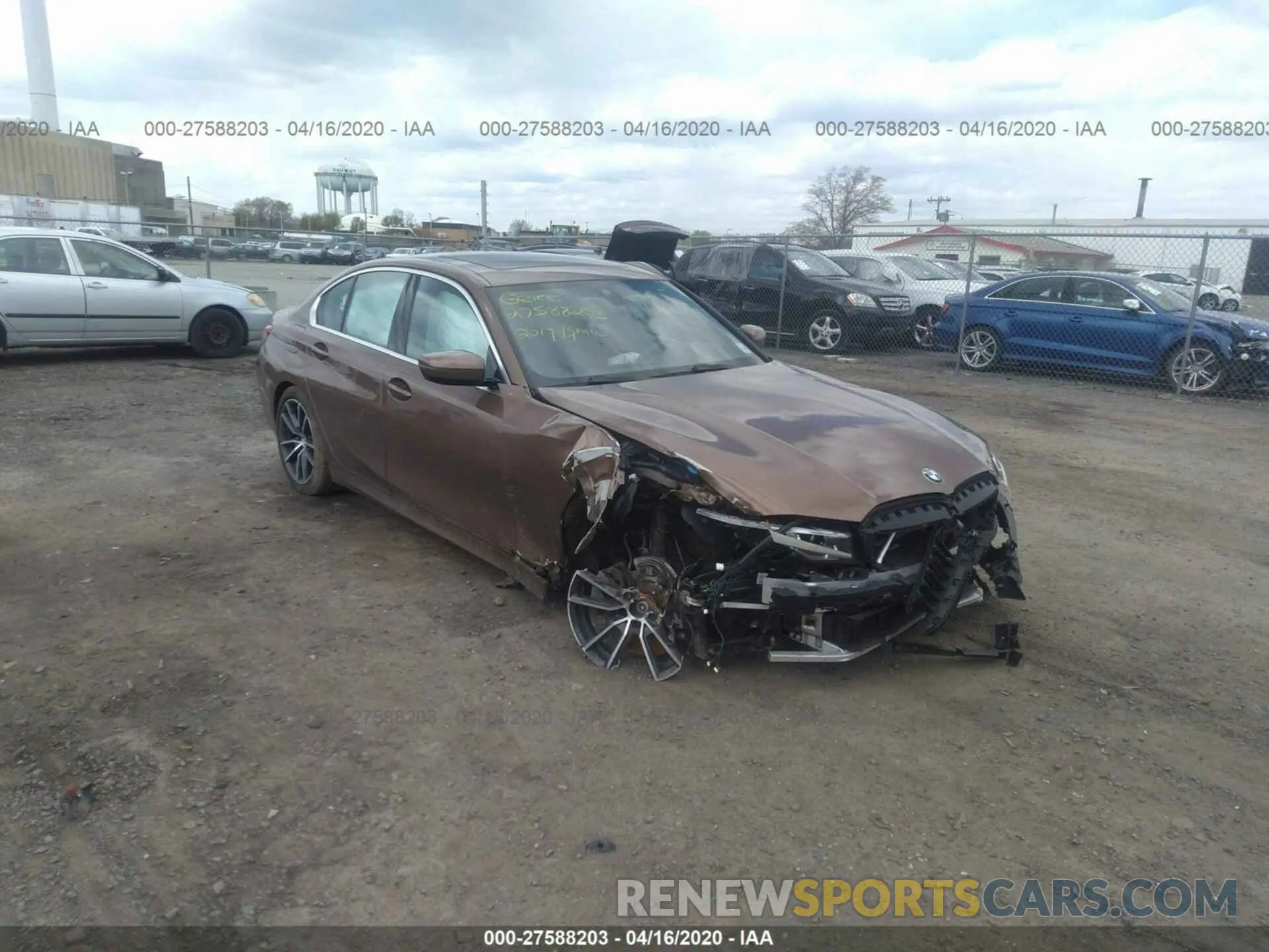 1 fotografías del automóvil dañado WBA5R7C57KFH02392 BMW 330XI 2019