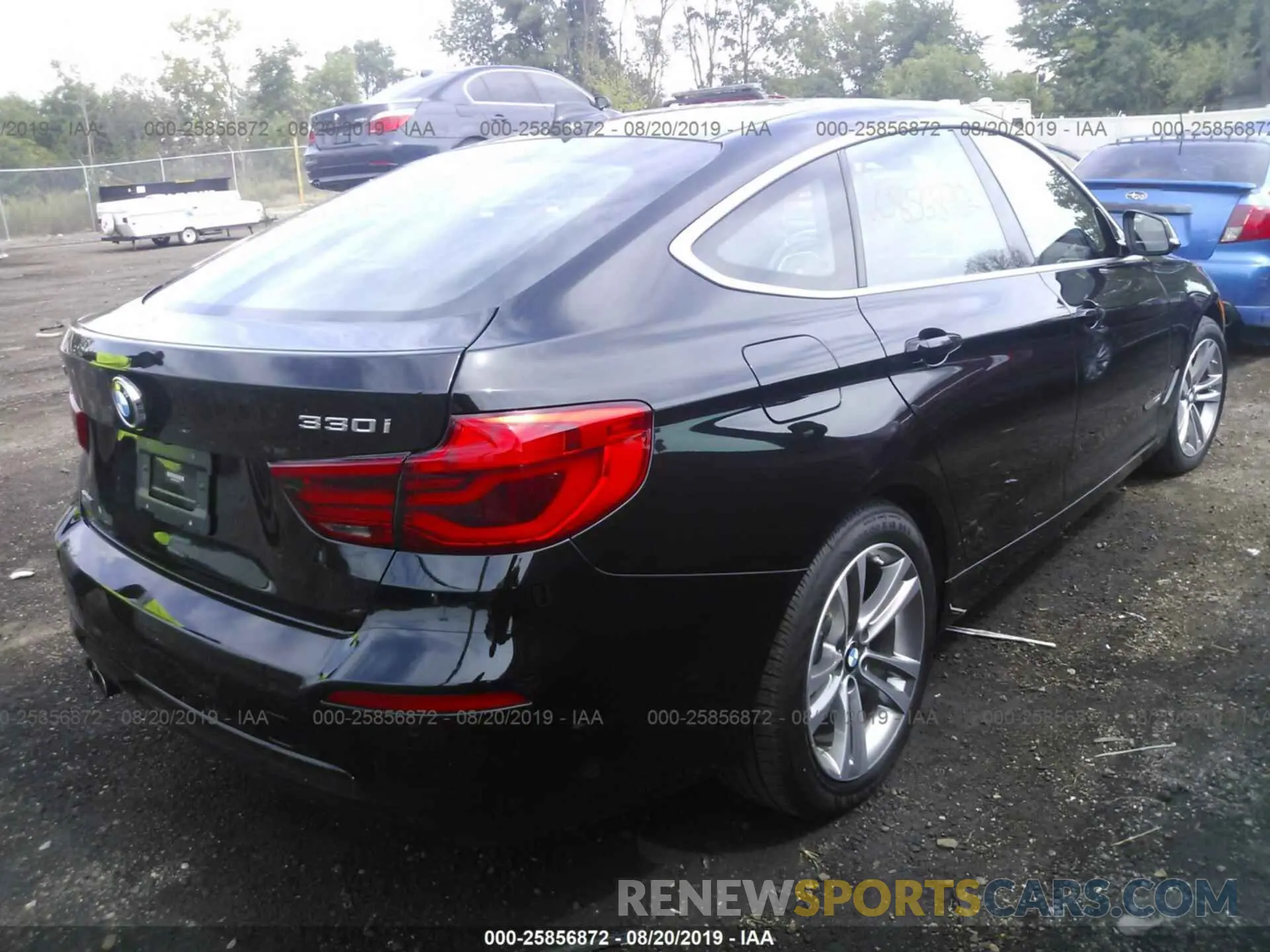 4 fotografías del automóvil dañado WBA8Z9C54KB220718 BMW 330XI 2019