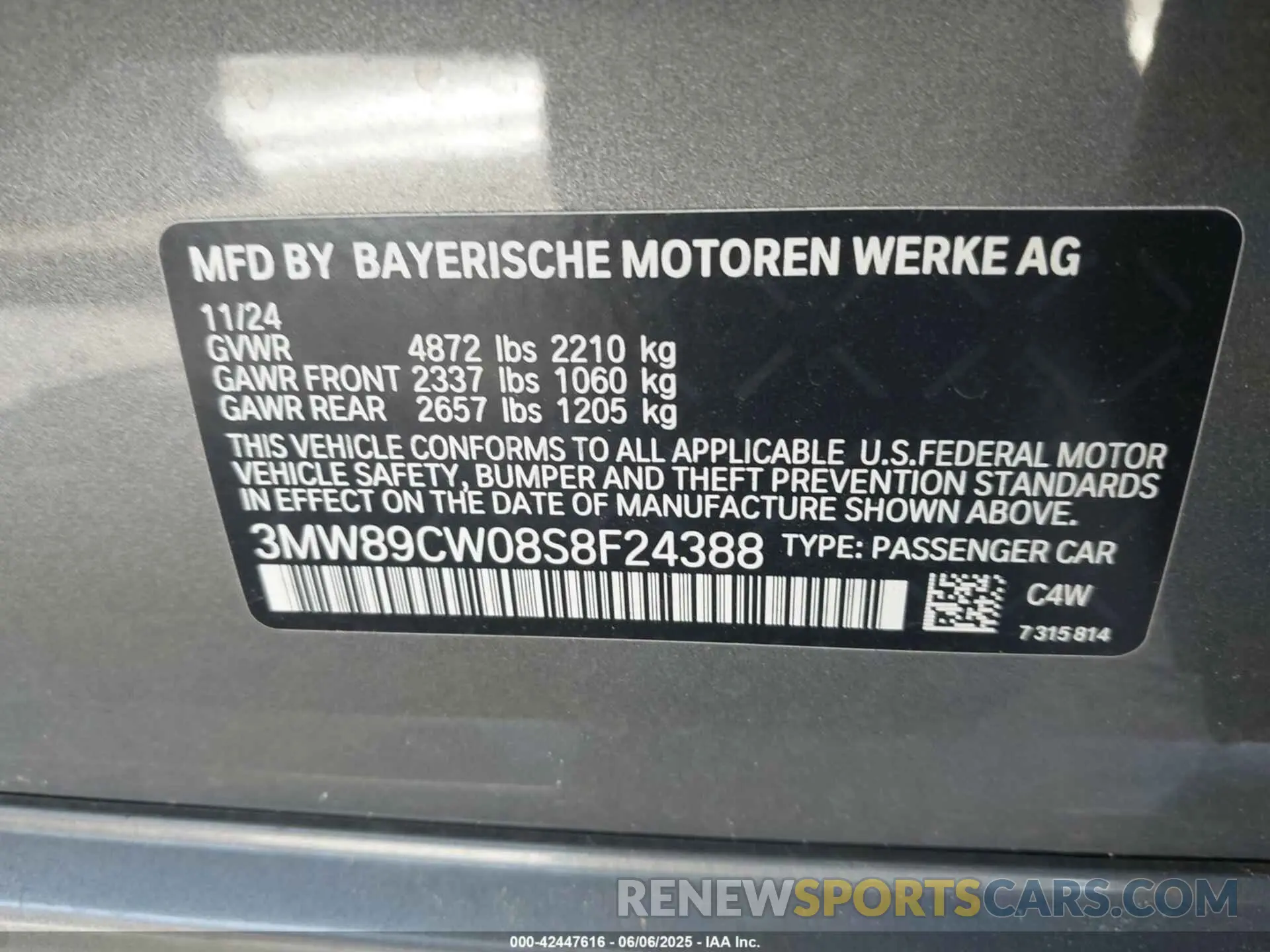 9 fotografías del automóvil dañado 3MW89CW08S8F24388 BMW 330XI 2025
