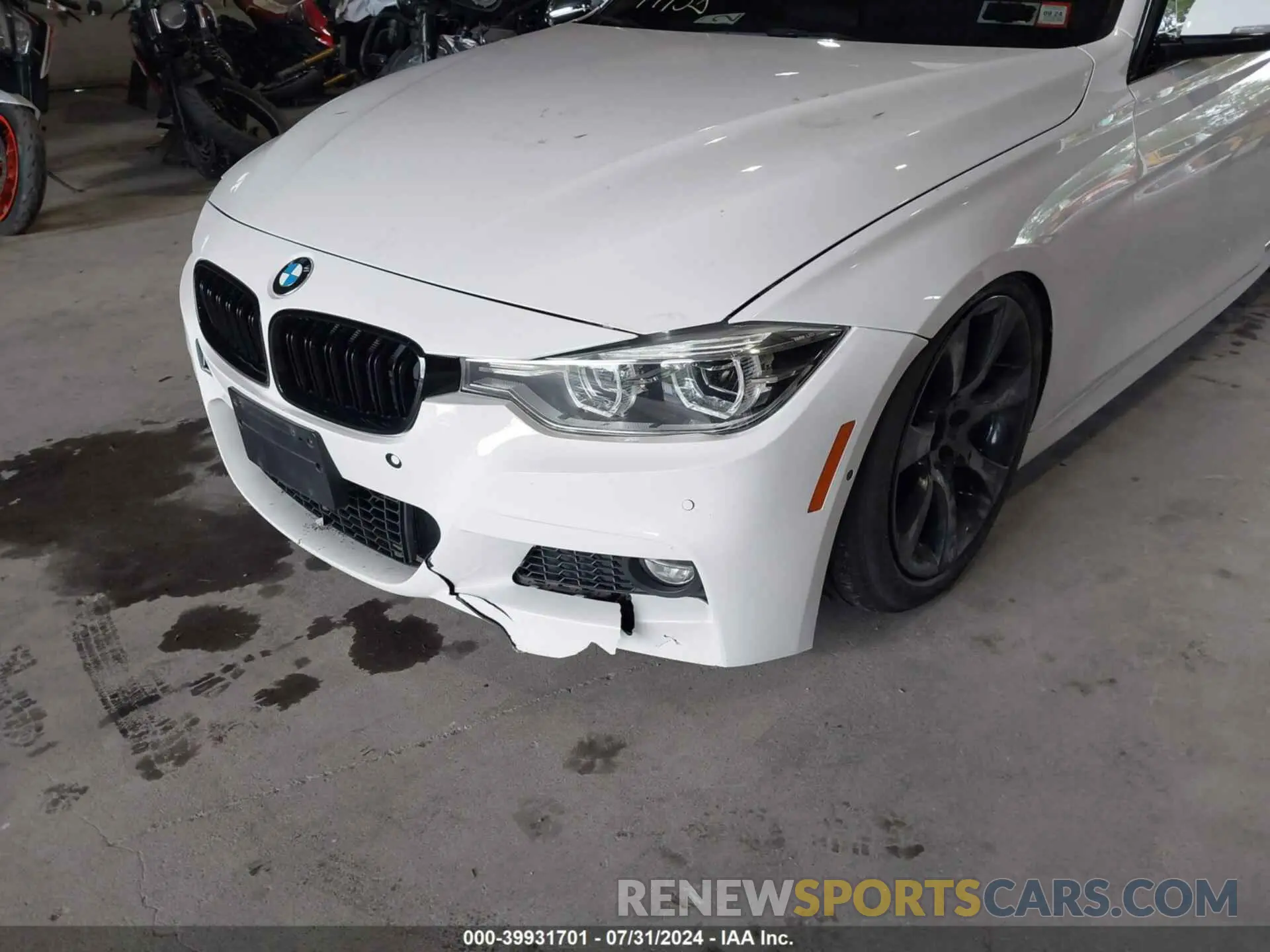 17 fotografías del automóvil dañado WBA8B7G34HNU37873 BMW 340I 2017