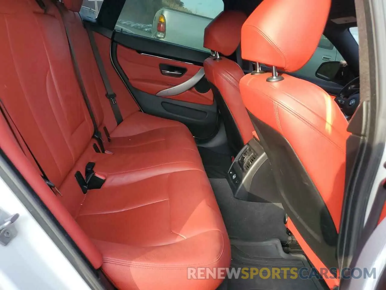 10 fotografías del automóvil dañado WBA4J3C5XKBL08367 BMW 4 SERIES 2019