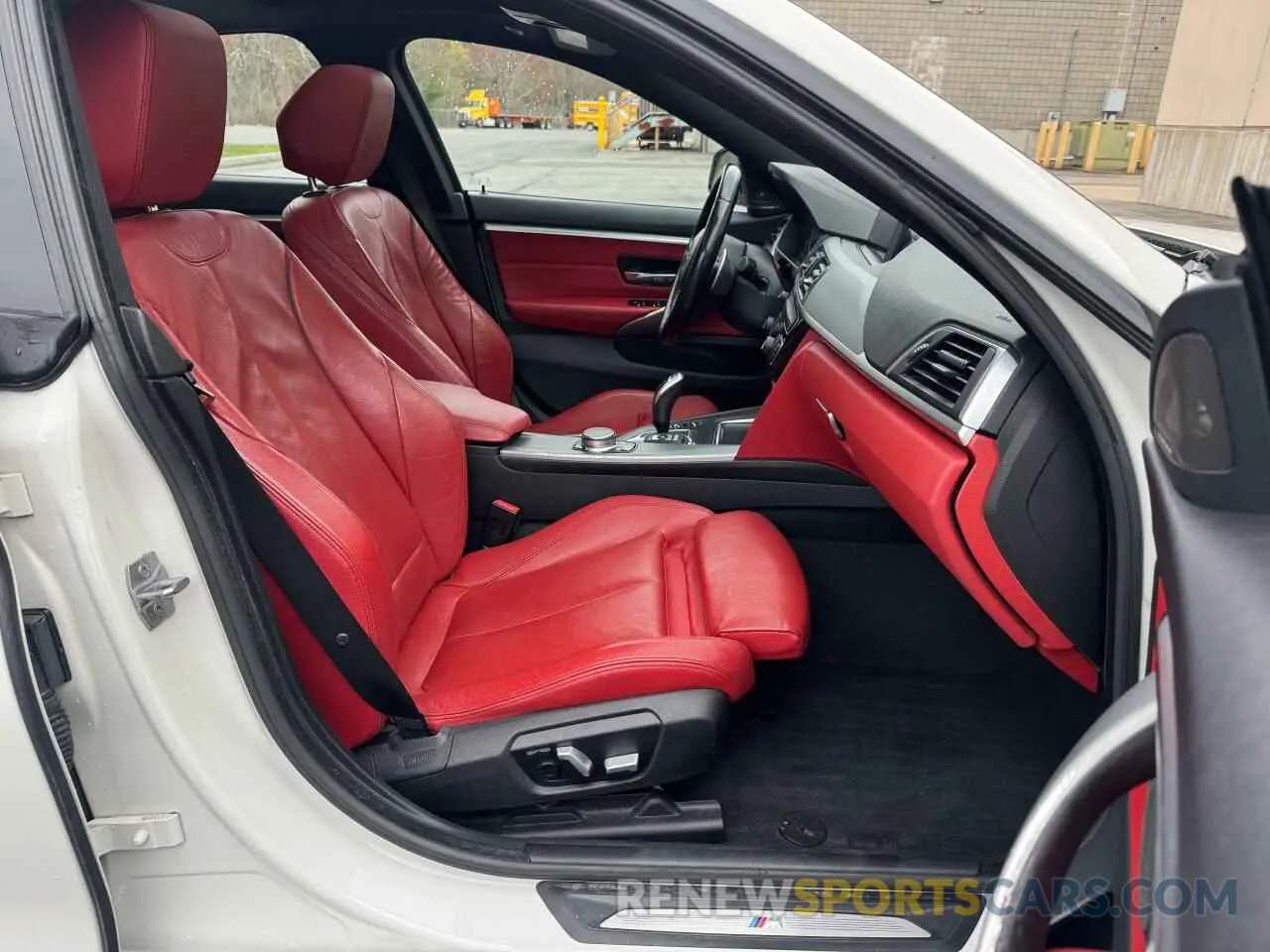 5 fotografías del automóvil dañado WBA4J7C54KBM74665 BMW 4 SERIES 2019