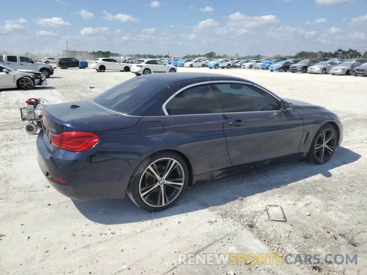3 fotografías del automóvil dañado WBA4Z1C50KEE44313 BMW 4 SERIES 2019