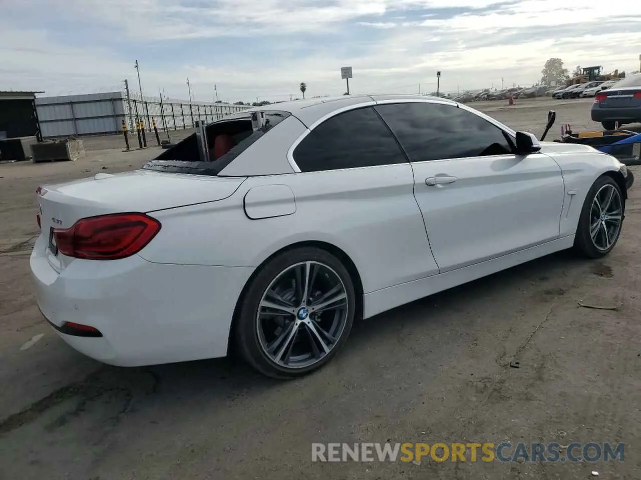 3 fotografías del automóvil dañado WBA4Z1C51KEE51237 BMW 4 SERIES 2019