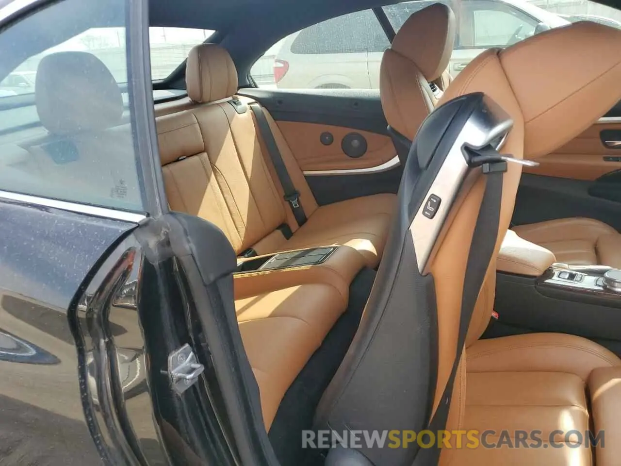 10 fotografías del automóvil dañado WBA4Z3C51KEF32377 BMW 4 SERIES 2019