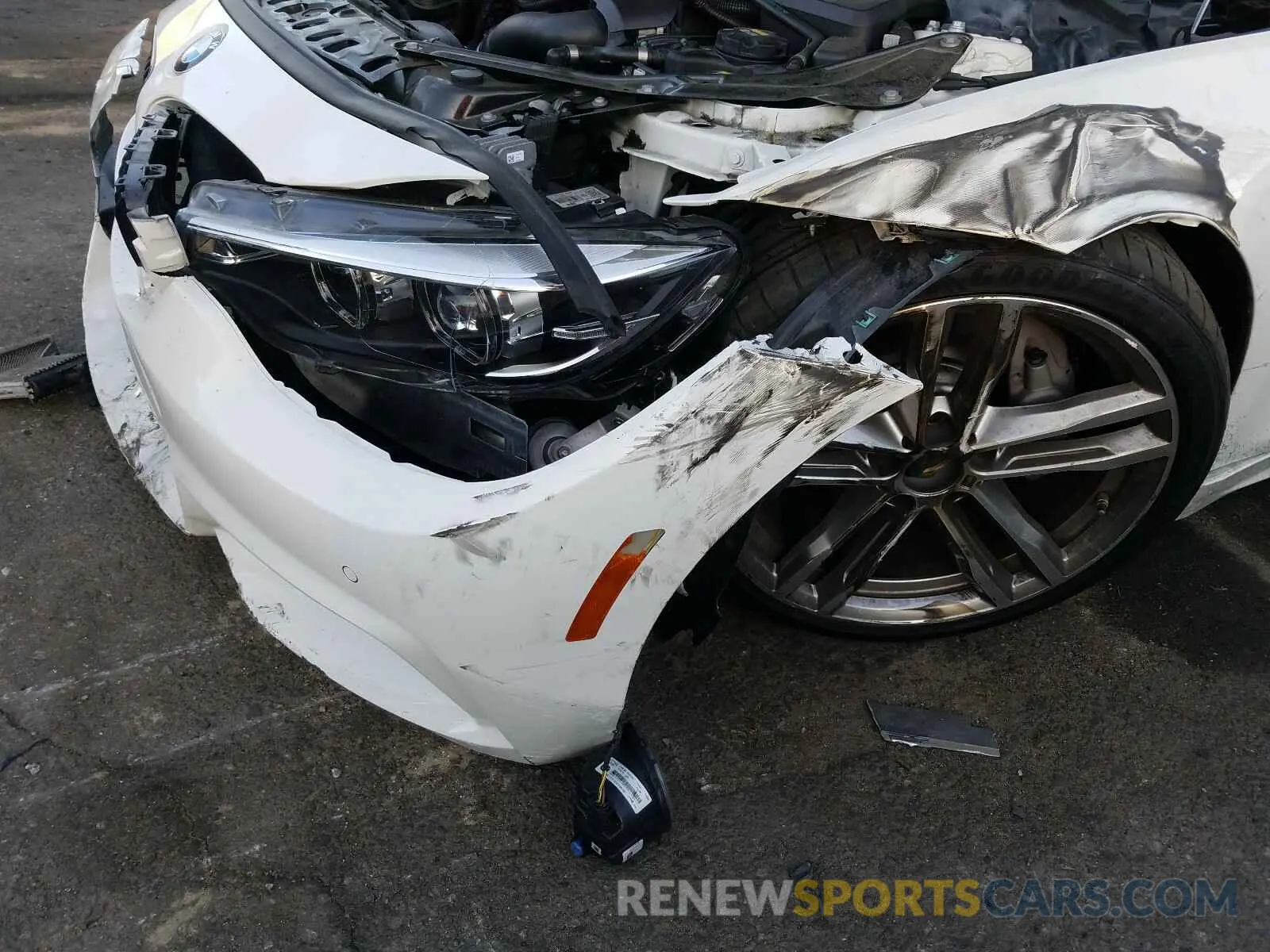 9 fotografías del automóvil dañado WBA4Z5C58KEE17500 BMW 4 SERIES 2019