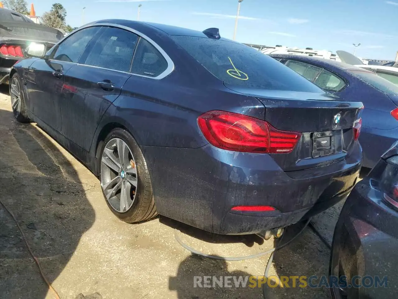 2 fotografías del automóvil dañado WBA4J1C09LCE54217 BMW 4 SERIES 2020