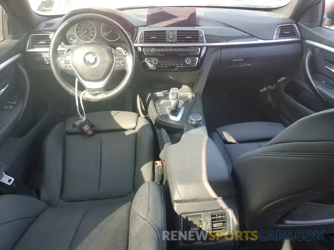 8 fotografías del automóvil dañado WBA4J1C09LCE54217 BMW 4 SERIES 2020